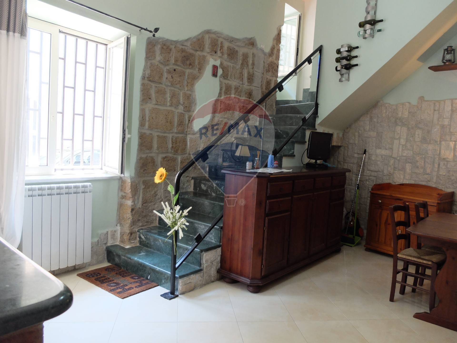 Villa Unifamiliare - Indipendente SAN NICOLA LA STRADA affitto    RE/MAX Divina