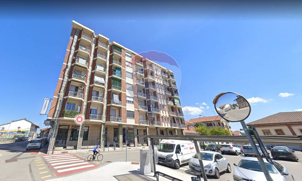  torrazza piemonte vendita quart:  re/max sfera