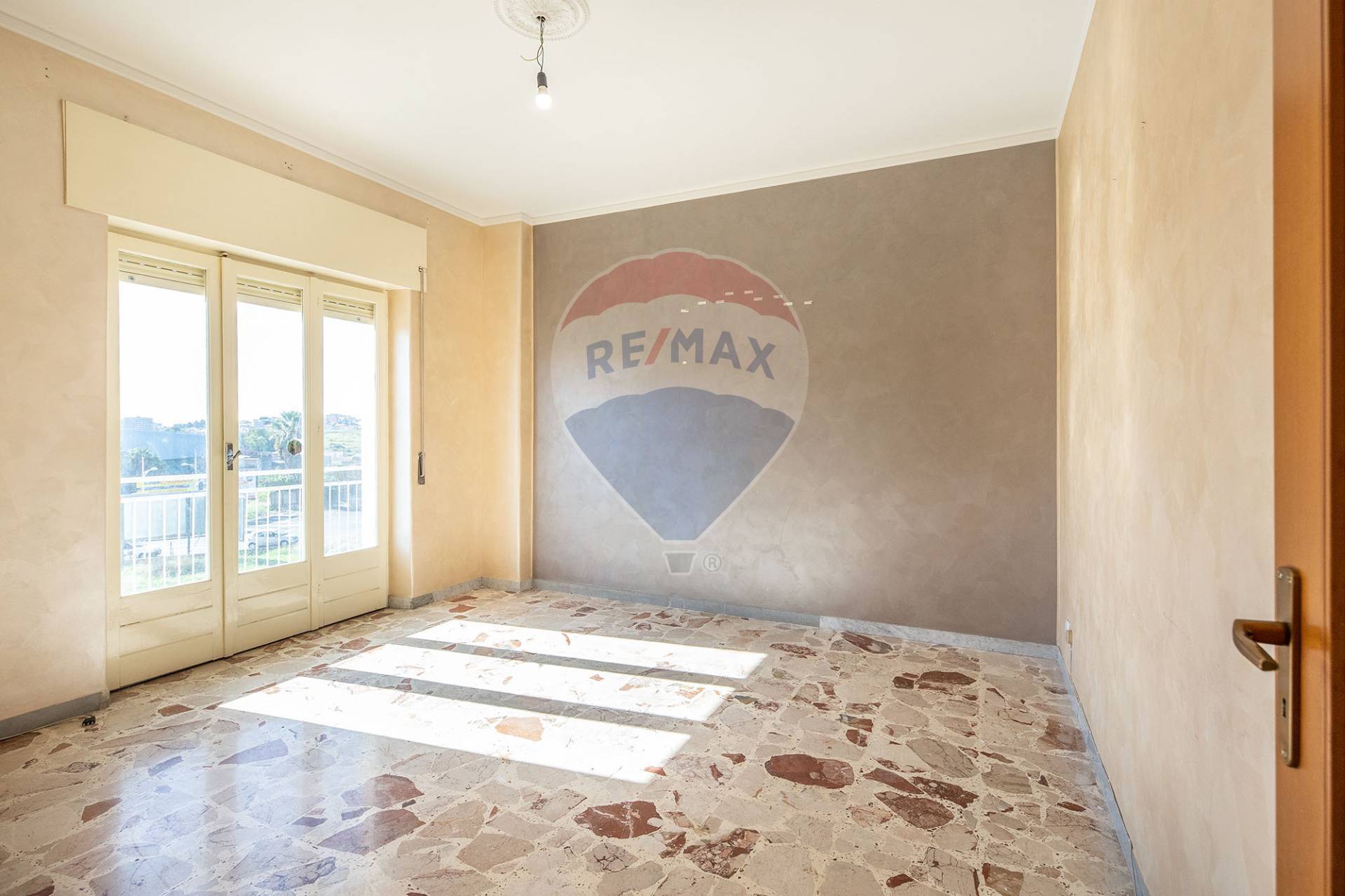  catania vendita quart: nesima re-max-city-home