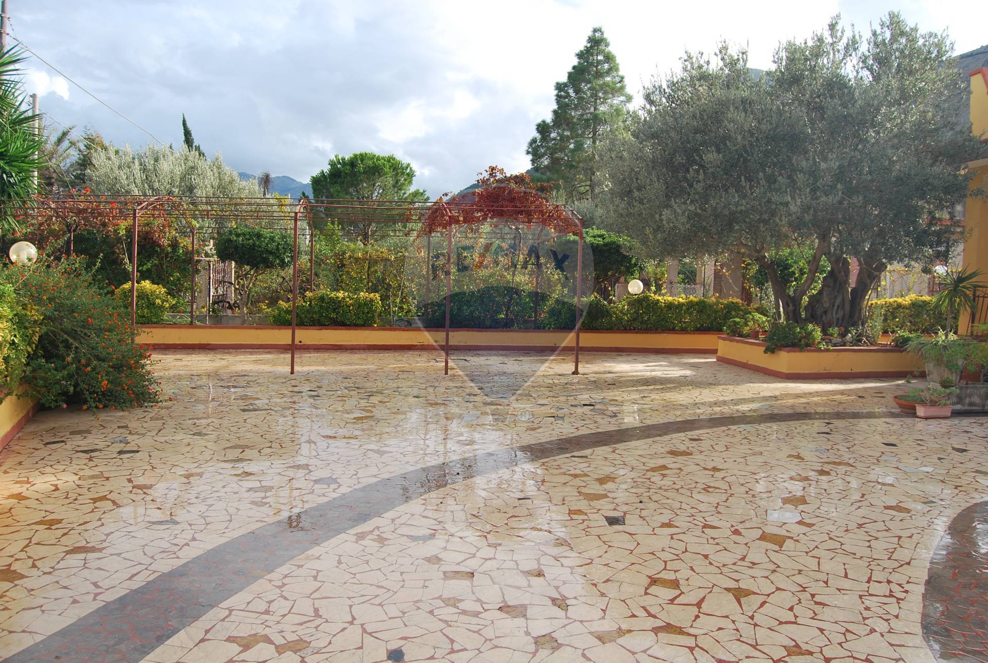 Villa CARINI vendita  Villagrazia di Carini  RE/MAX Hunters