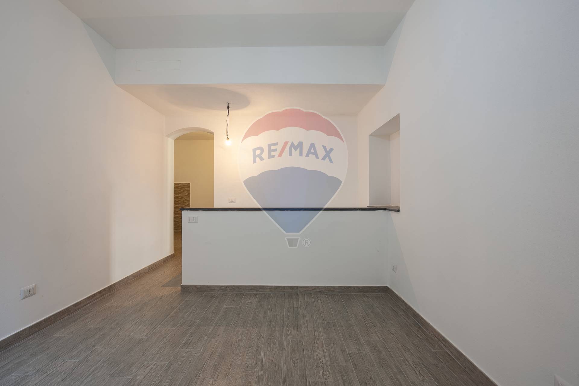  capannoli vendita quart:  re/max quality house