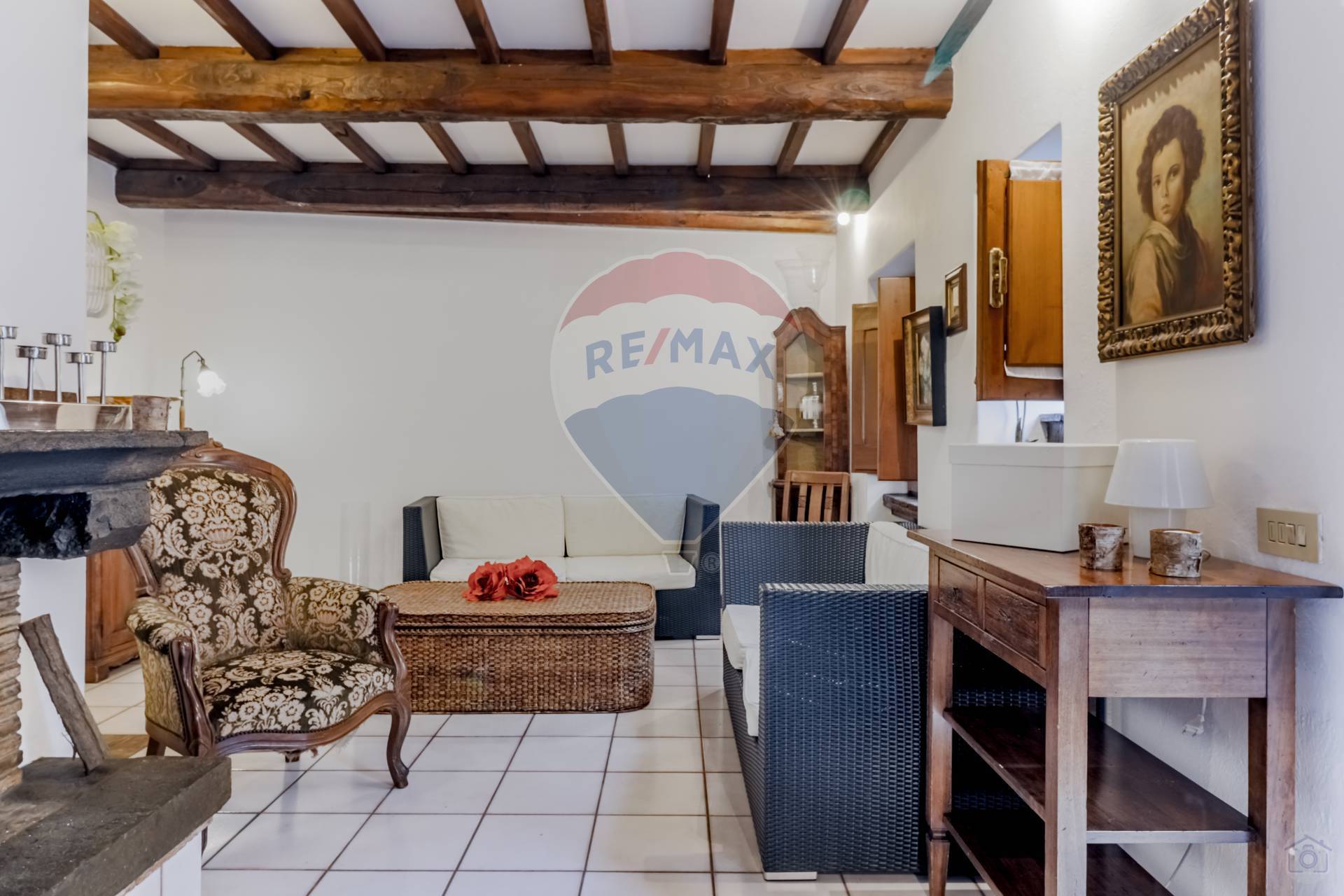 Villa Unifamiliare - Indipendente TREVIGNANO ROMANO vendita    RE/MAX Just