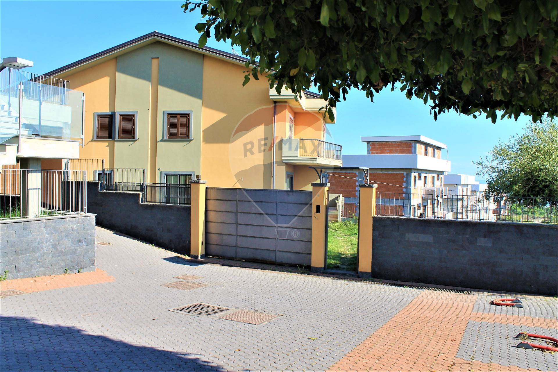 Villa SAN GREGORIO DI CATANIA vendita    RE/MAX Kleos