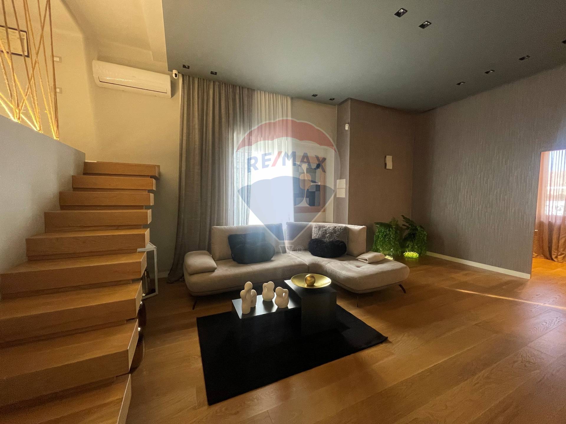 Casa Semindipendente in vendita a Bari, Stanic