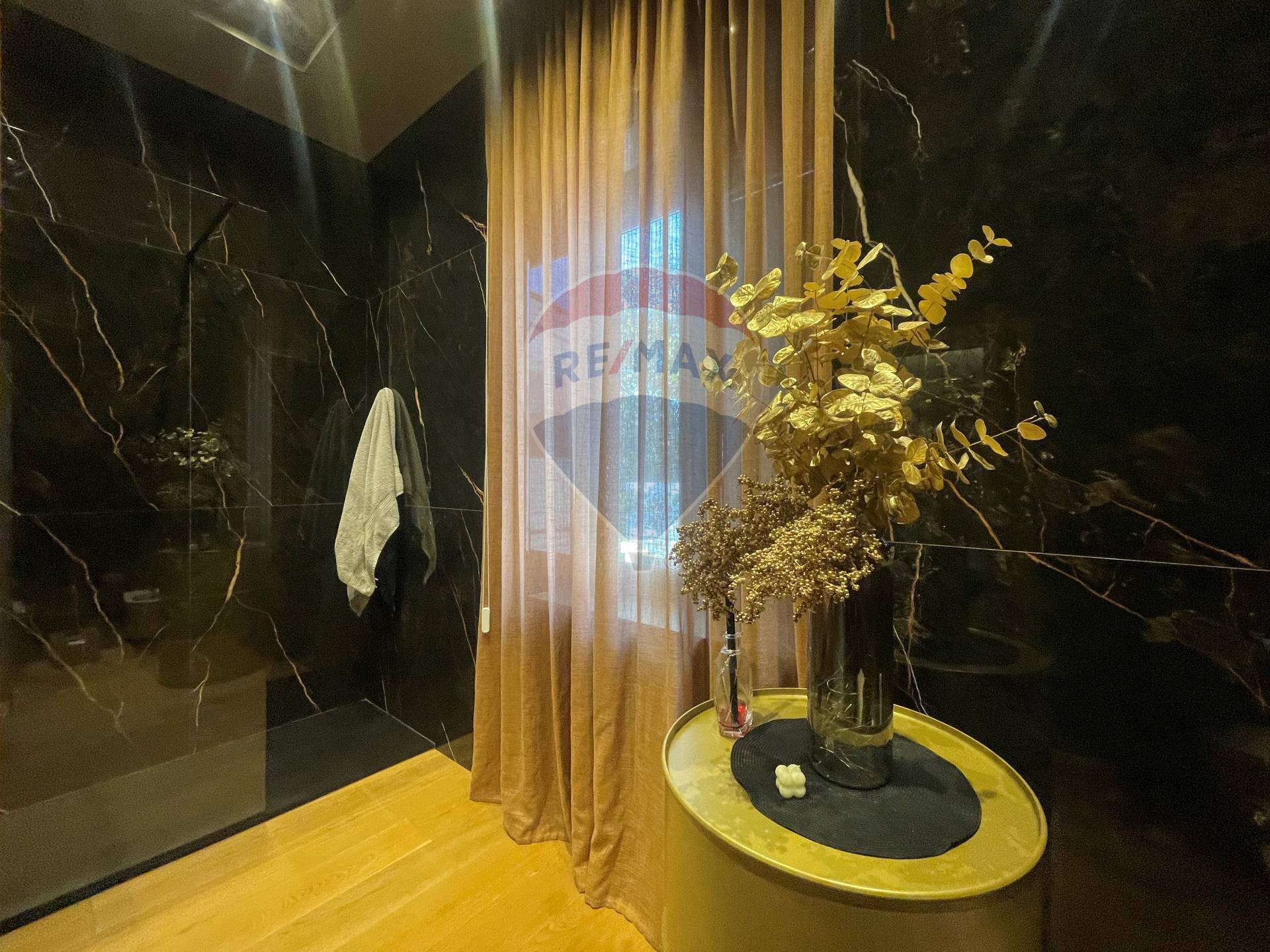 Casa Semindipendente in vendita a Bari, Stanic