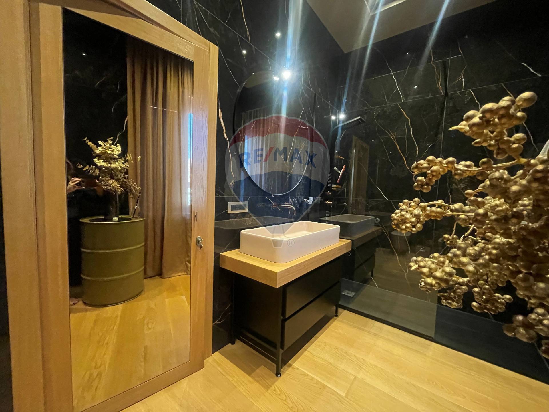 Casa Semindipendente in vendita a Bari, Stanic