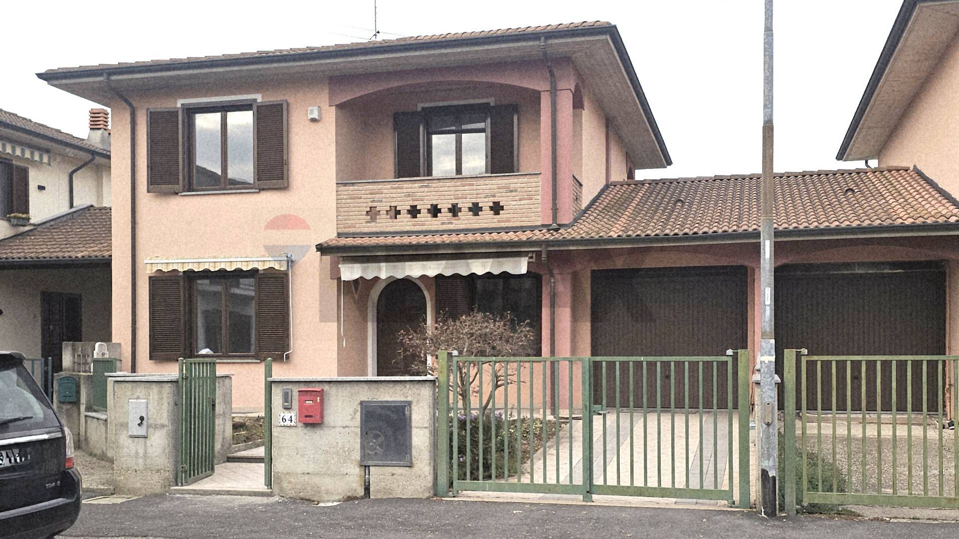 Casa Indipendente a Sannazzaro de' Burgondi