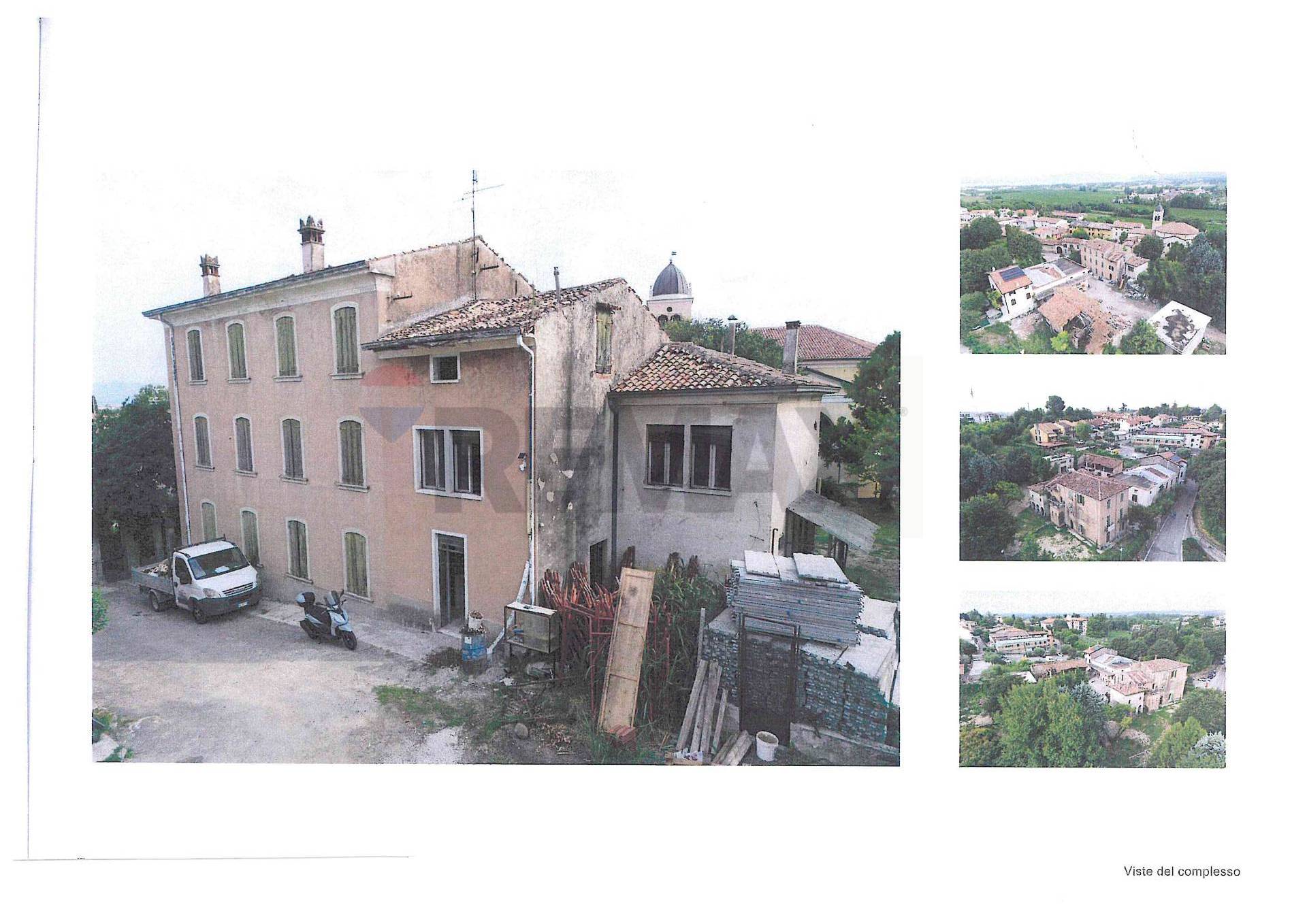 Edificio all'aperto