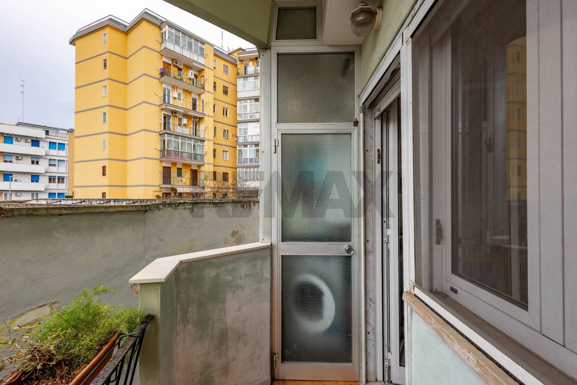 Appartamento in vendita a Bari, Picone