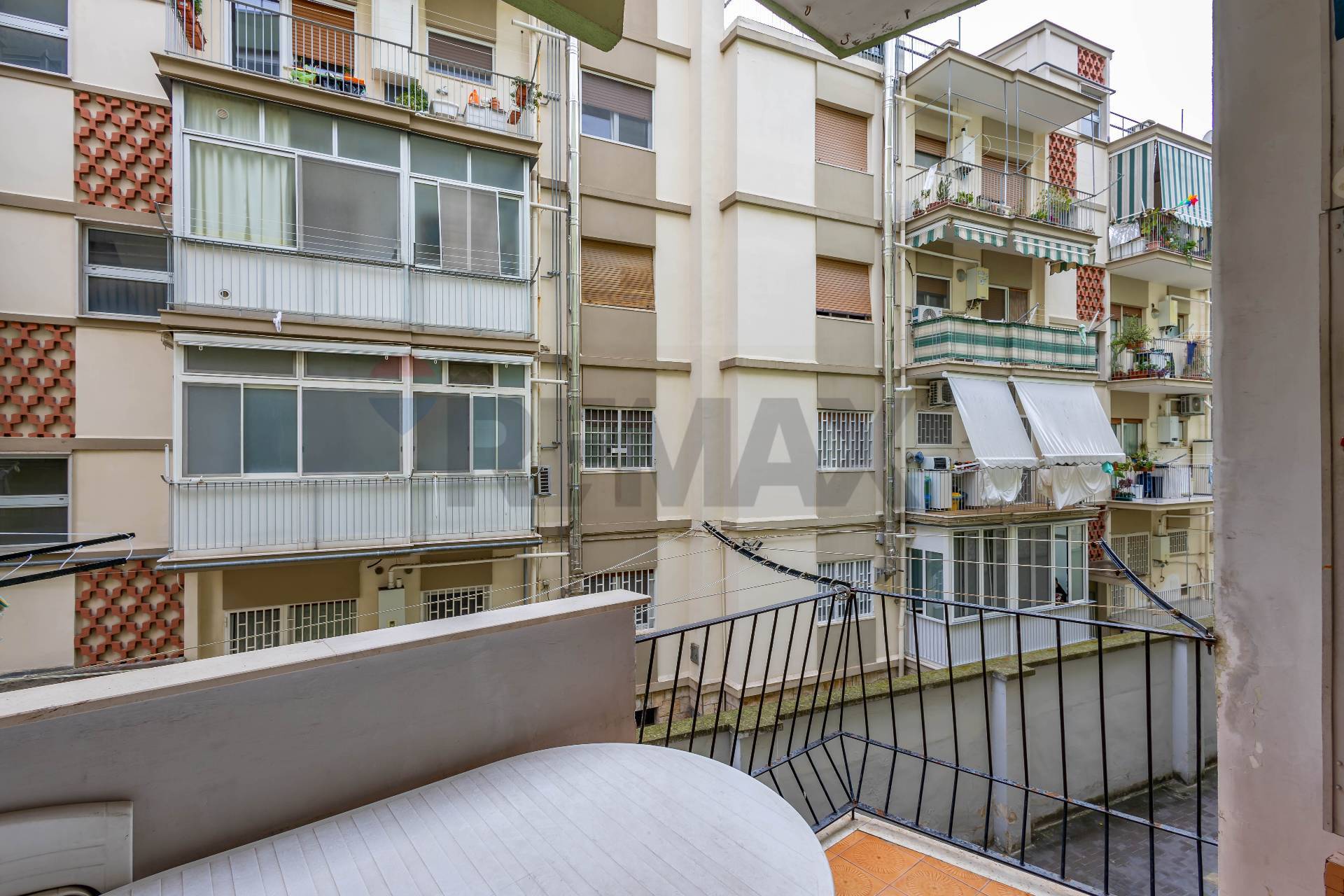 Appartamento in vendita a Bari, Picone