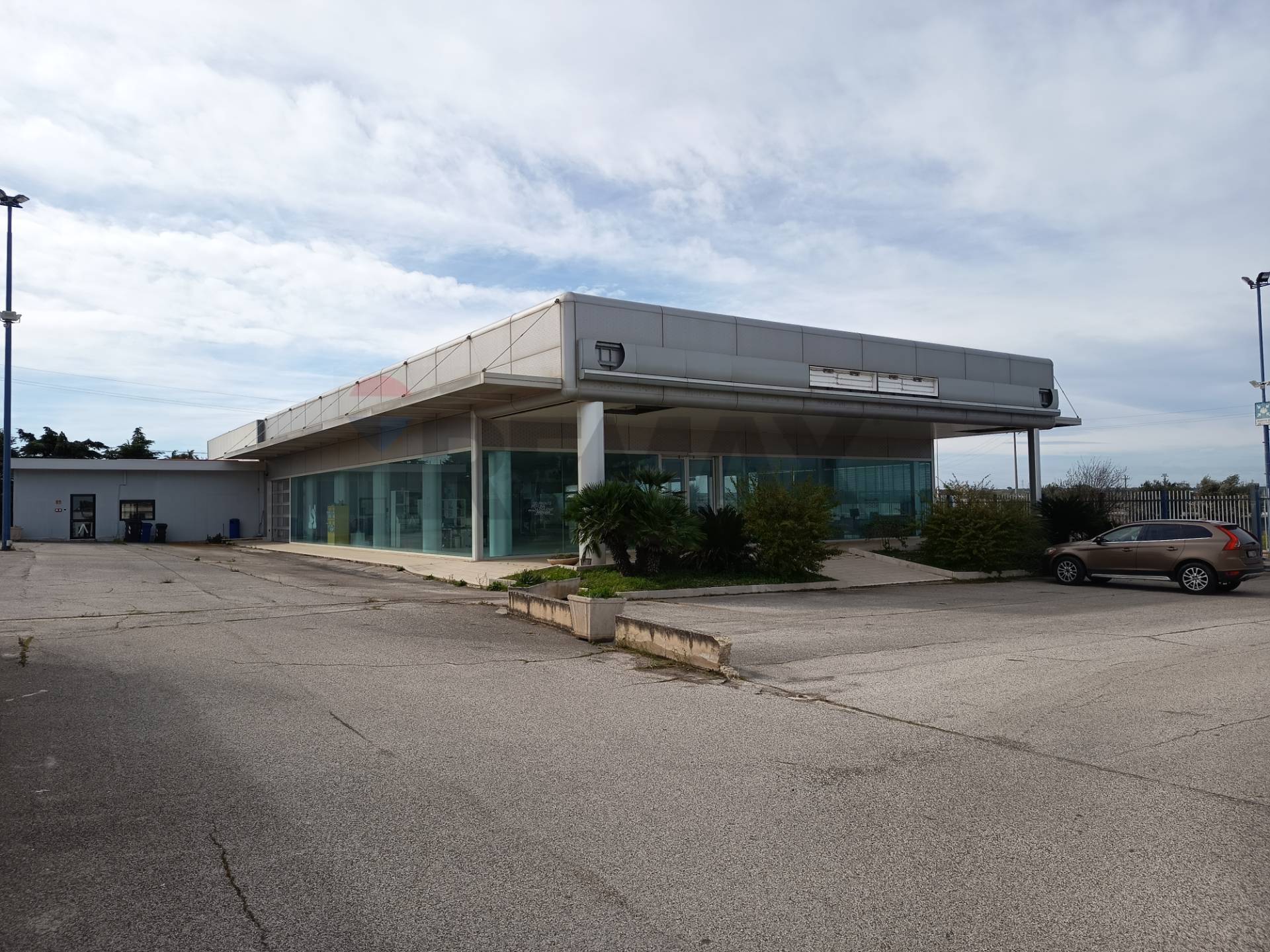 Capannone Industriale Noicattaro