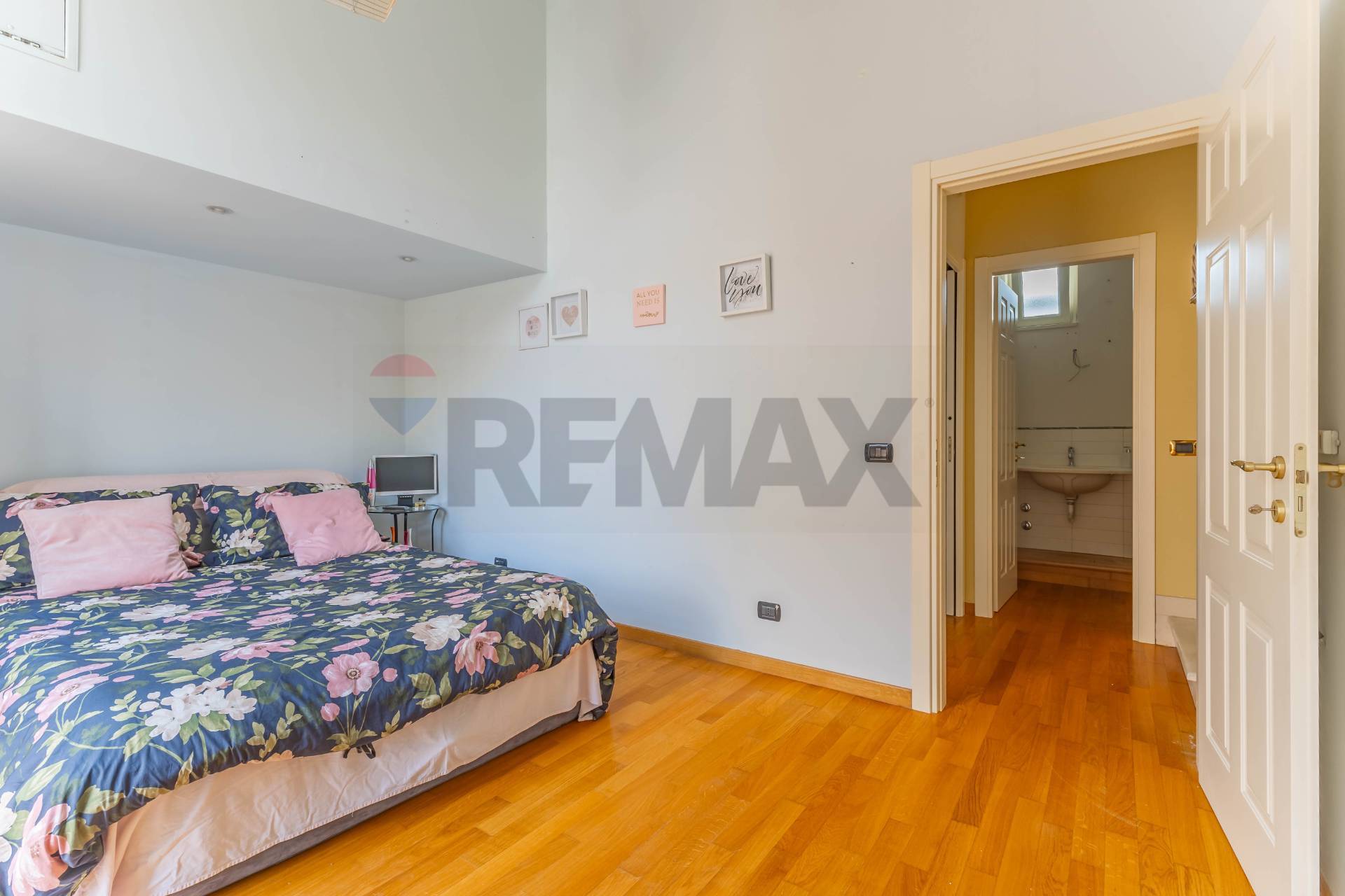 Casa Indipendente in vendita a Bari, Carbonara - Ceglie