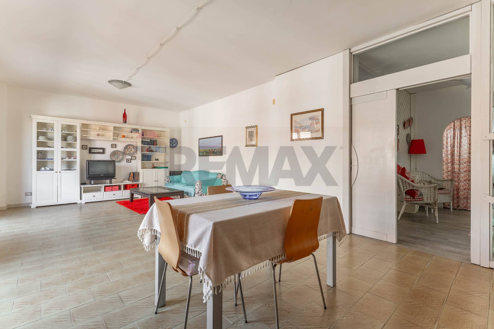 Appartamento in vendita a Mola di Bari