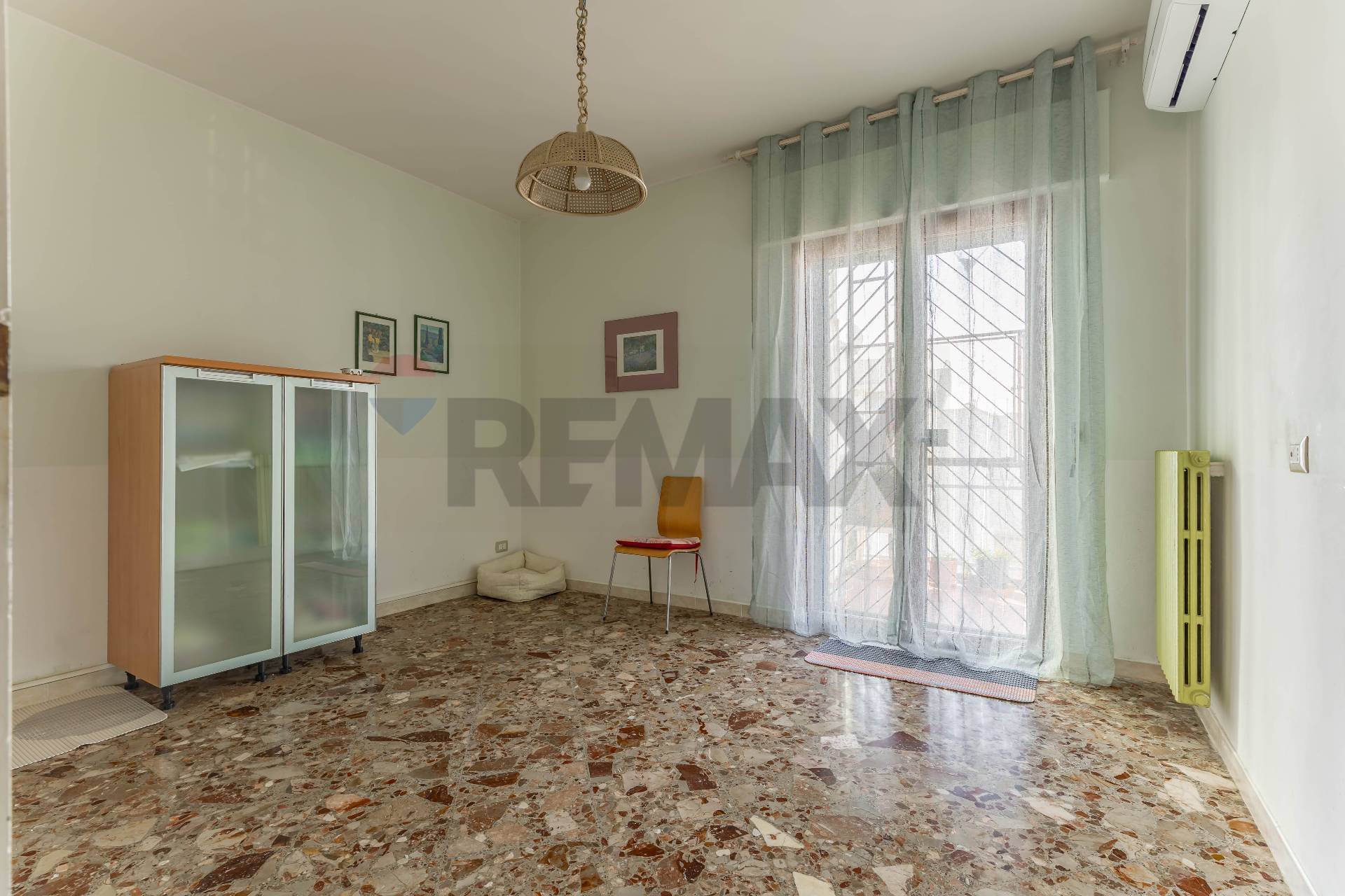 Appartamento in vendita a Mola di Bari