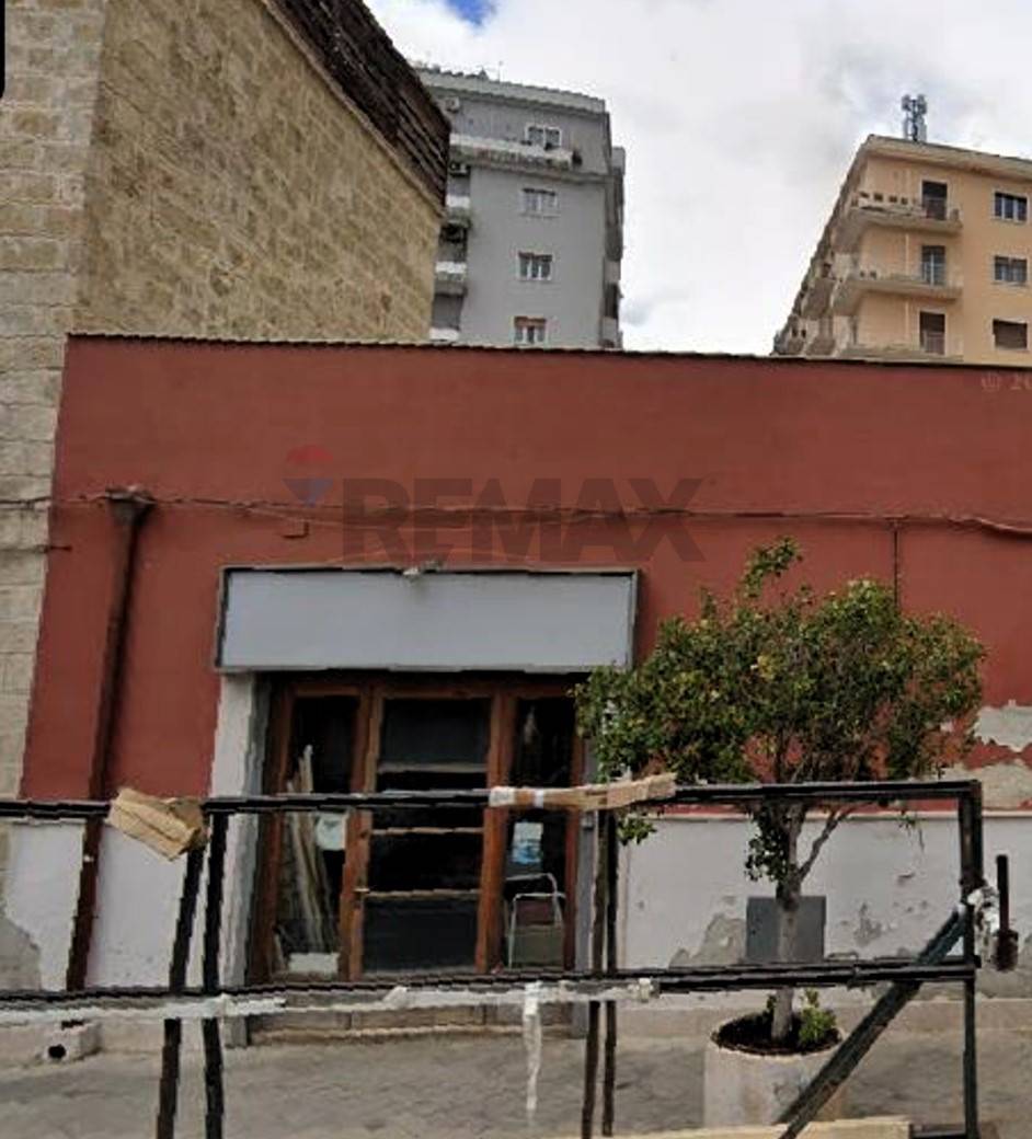 Locale commerciale Bari