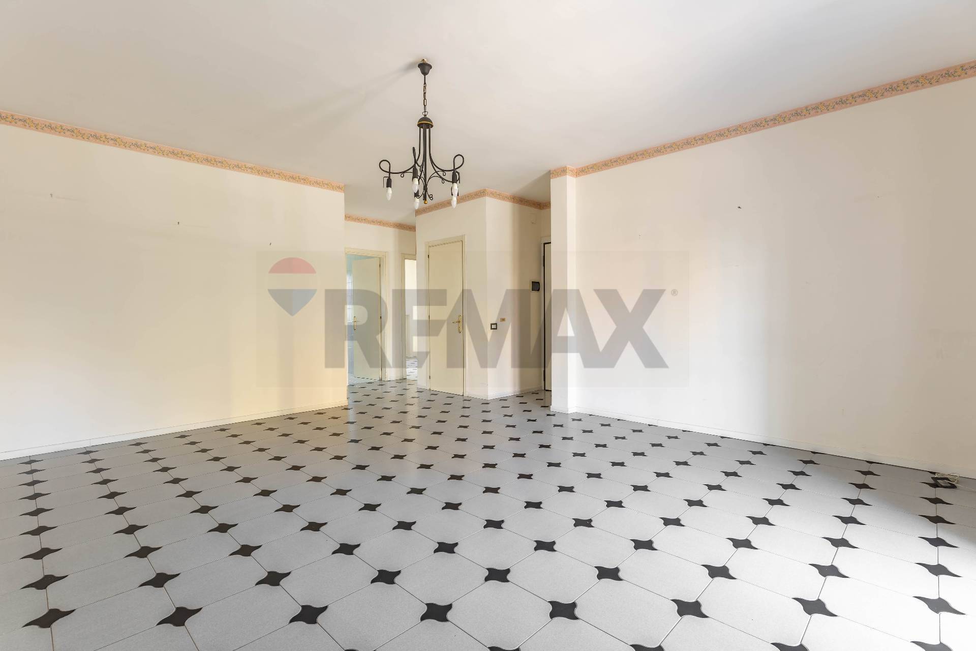 Appartamento in vendita a Bari, S. Girolamo