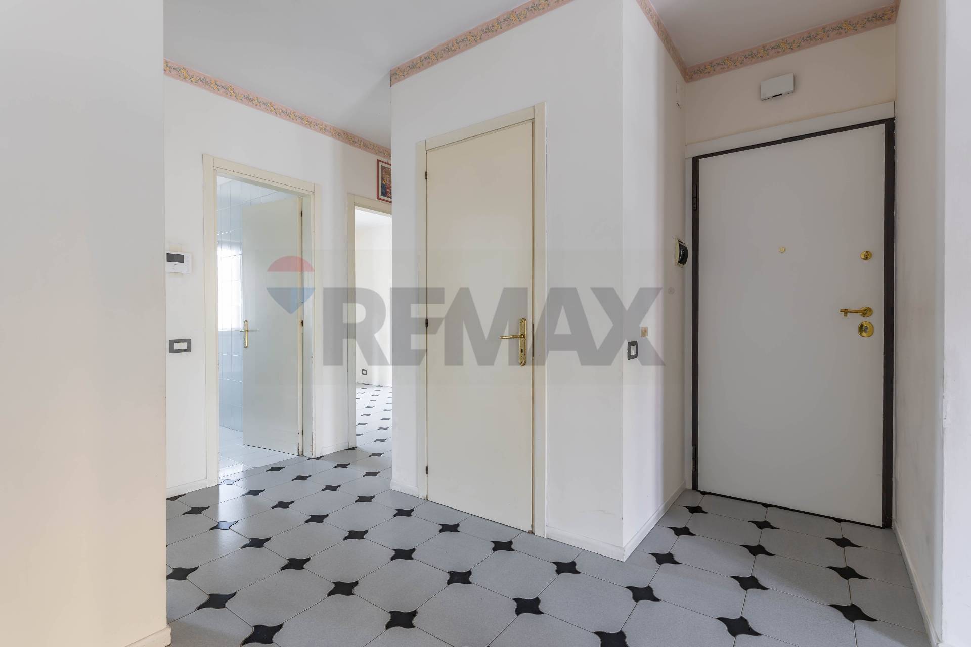 Appartamento in vendita a Bari, S. Girolamo