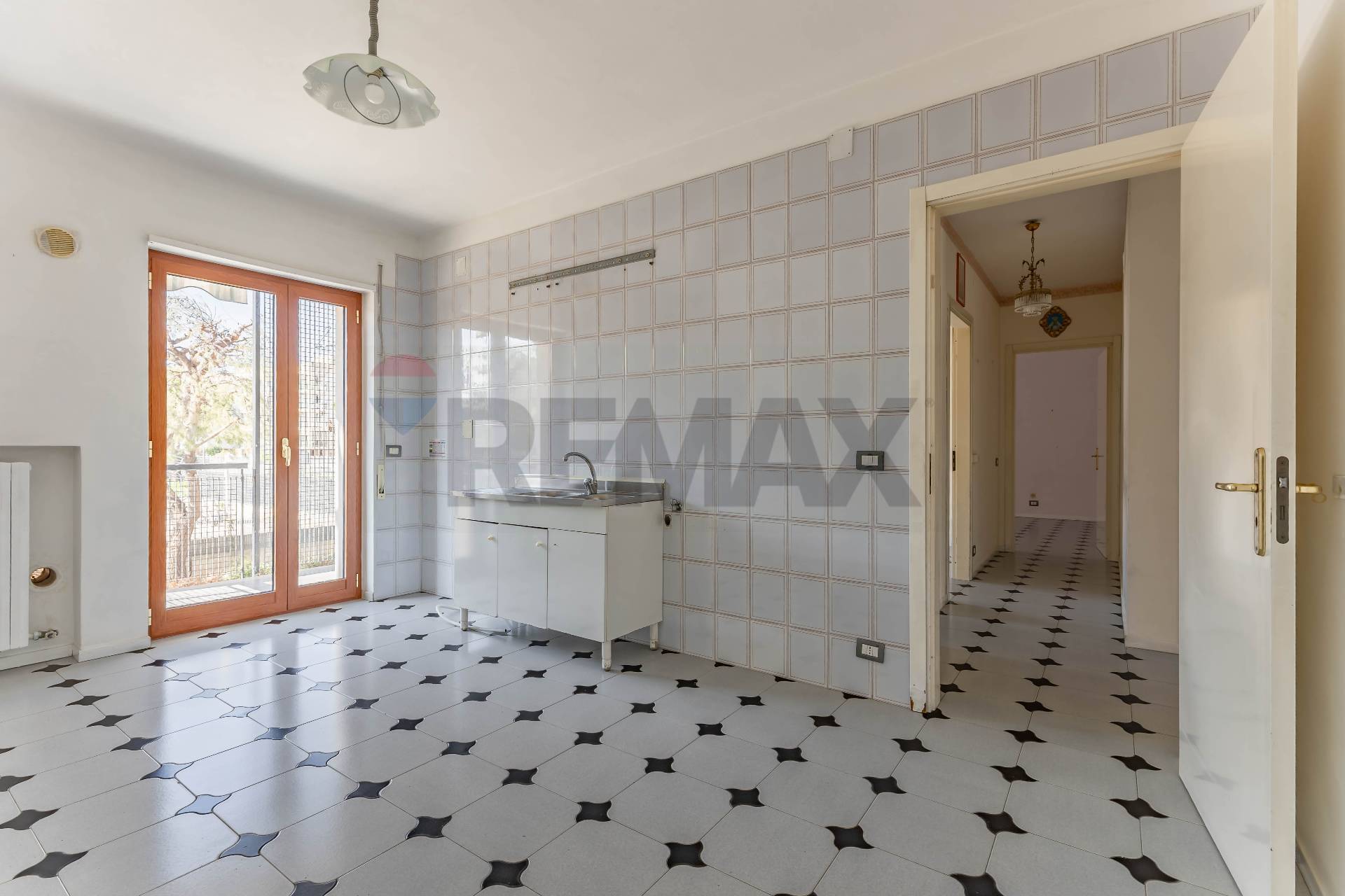 Appartamento in vendita a Bari, S. Girolamo