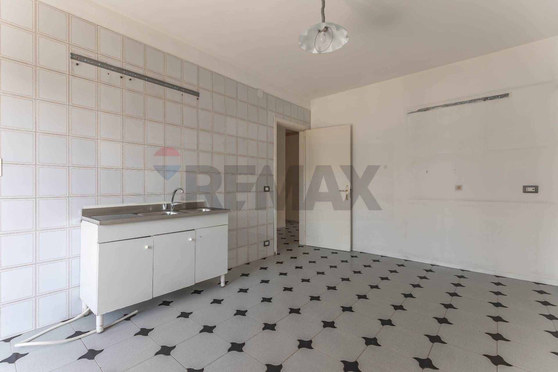 Appartamento in vendita a Bari, S. Girolamo