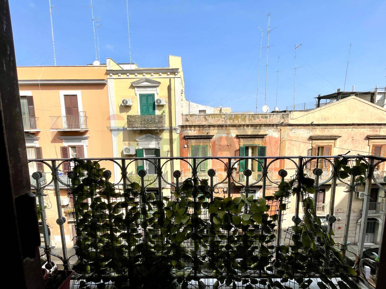 Appartamento in vendita a Bari, Libertà