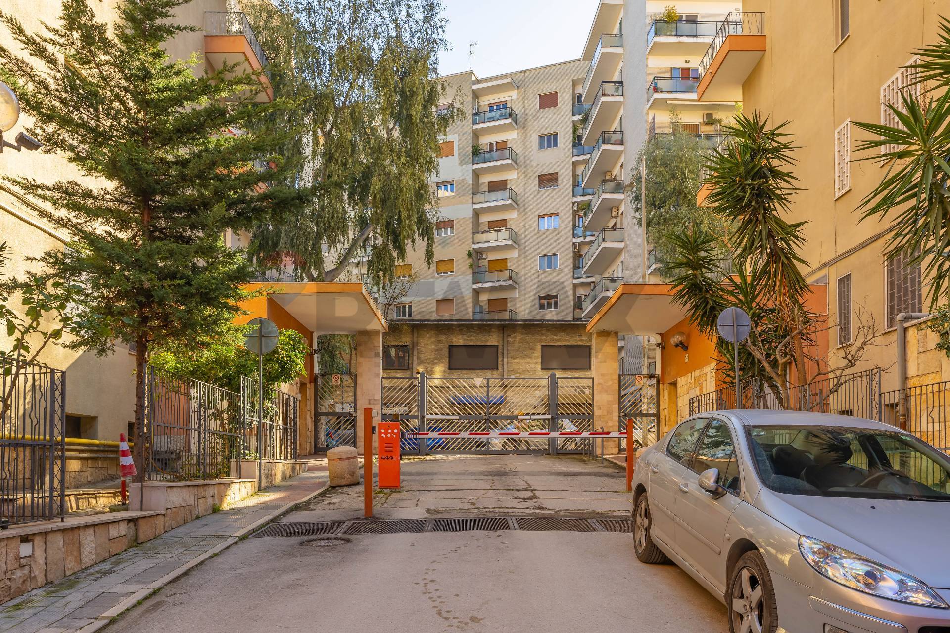 Appartamento in vendita a Bari, Picone