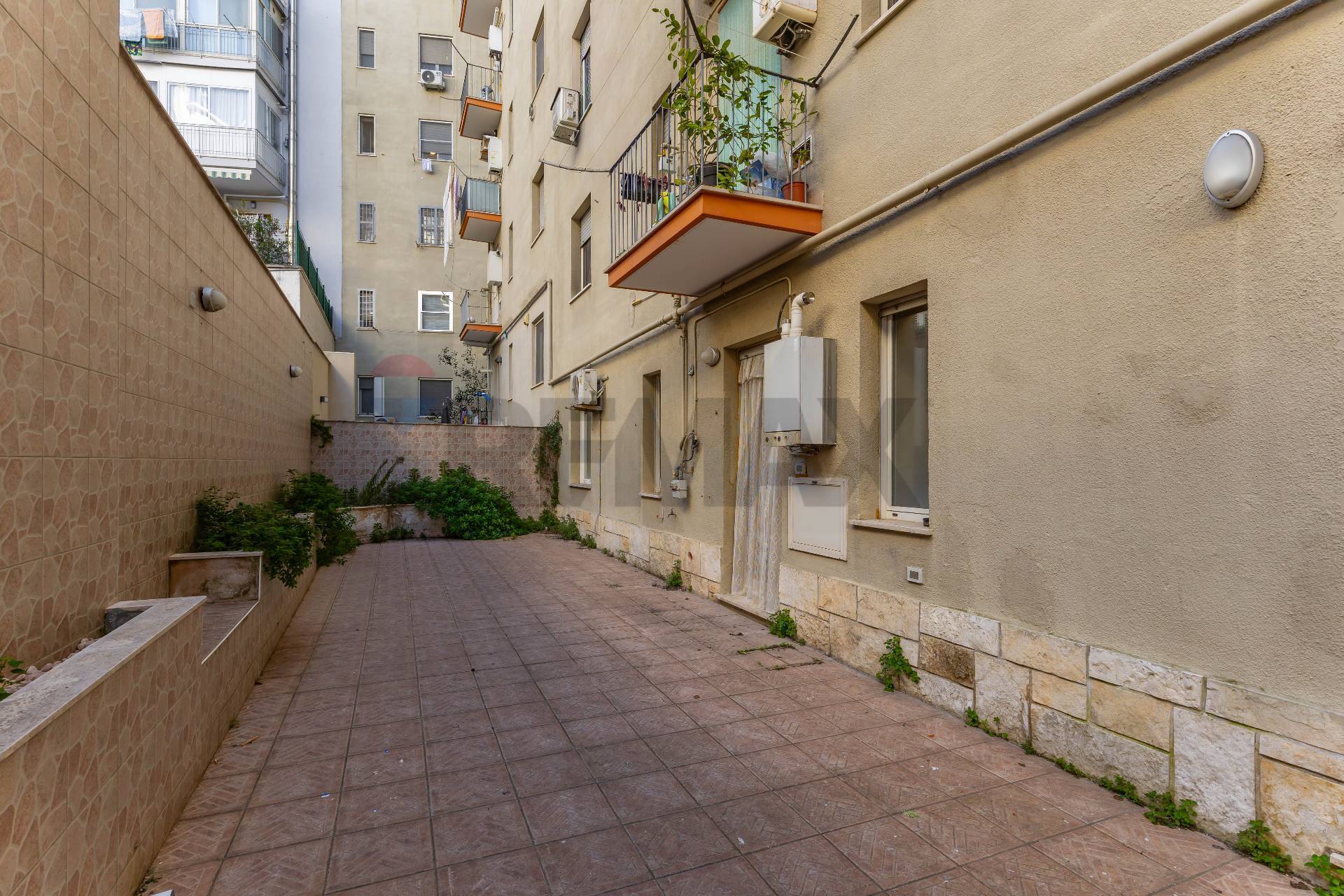 Appartamento in vendita a Bari, Picone