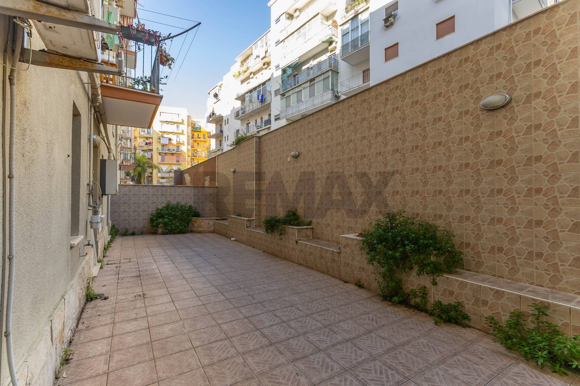 Appartamento in vendita a Bari, Picone