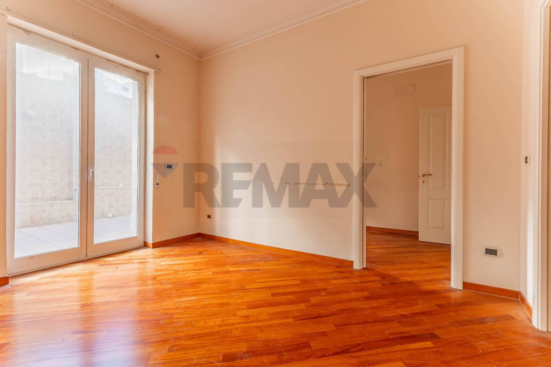 Appartamento in vendita a Bari, Picone