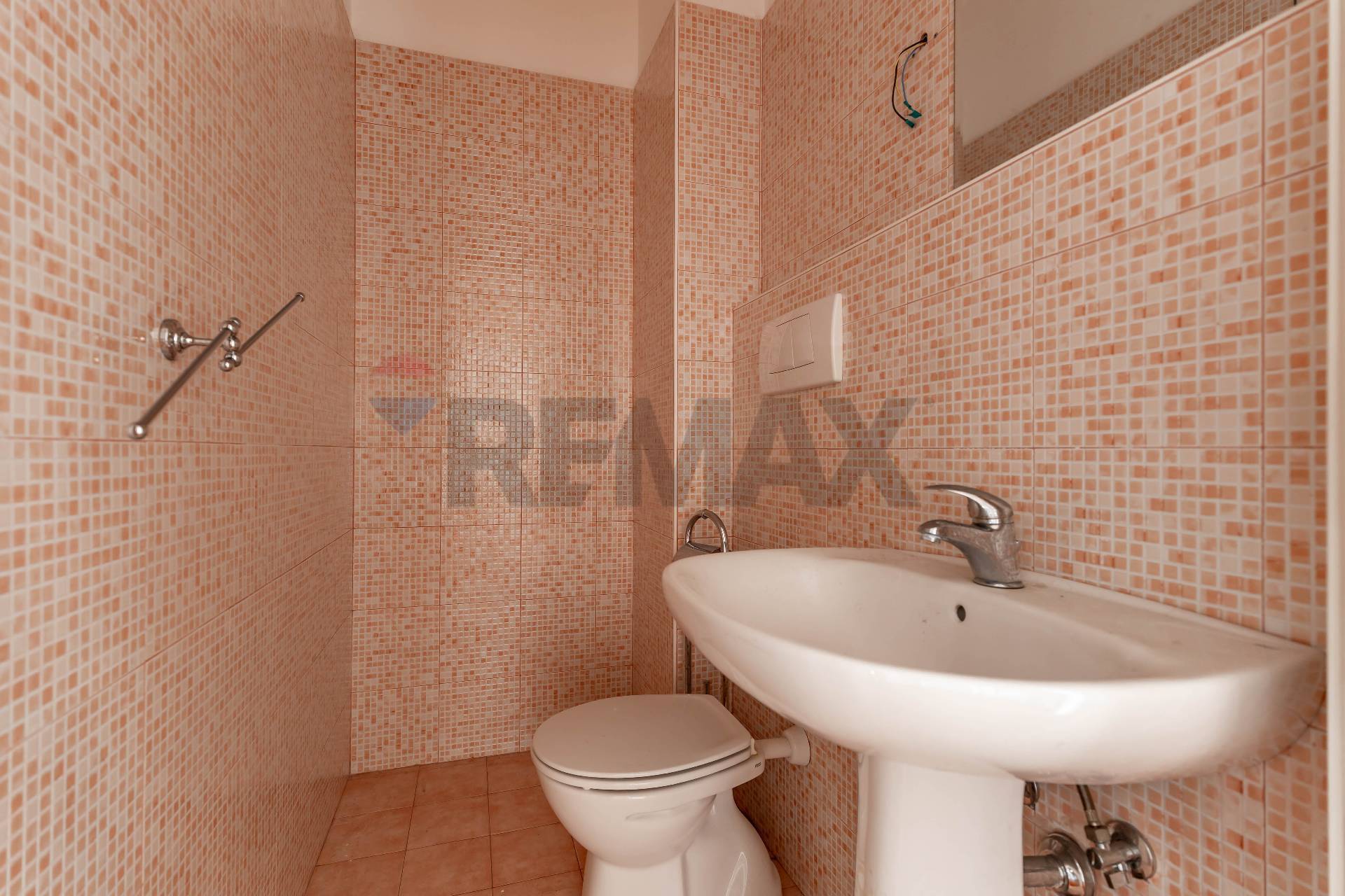 Appartamento in vendita a Bari, Picone