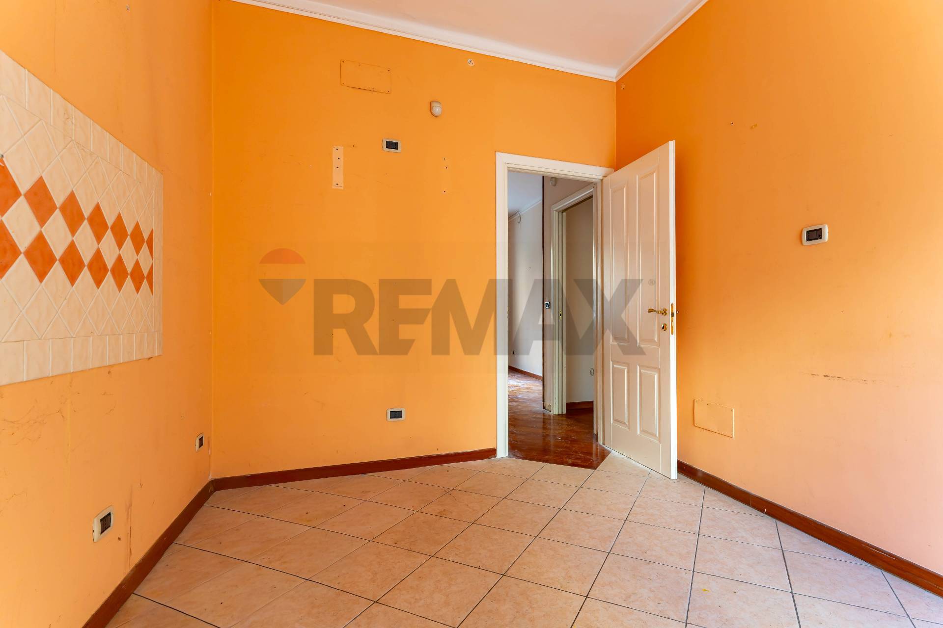 Appartamento in vendita a Bari, Picone