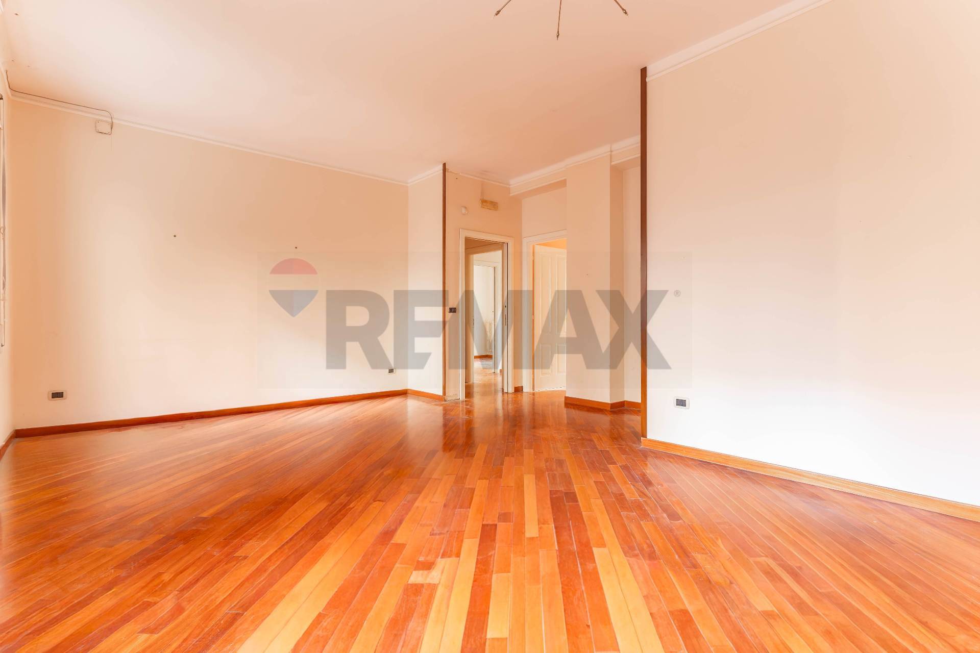 Appartamento in vendita a Bari, Picone