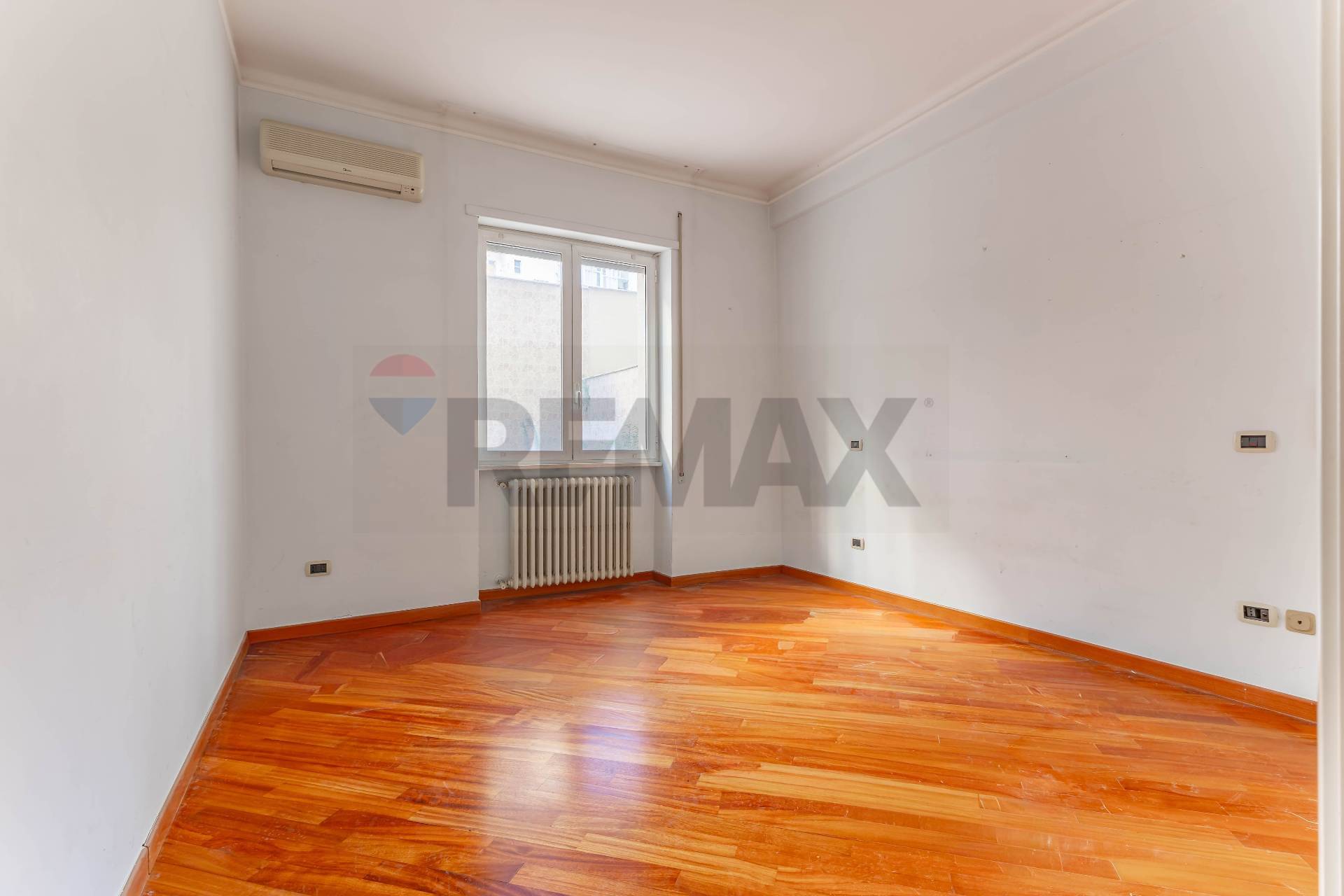 Appartamento in vendita a Bari, Picone