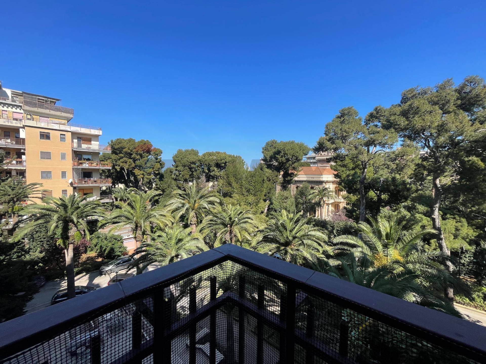 Appartamento in vendita a Bari, Picone