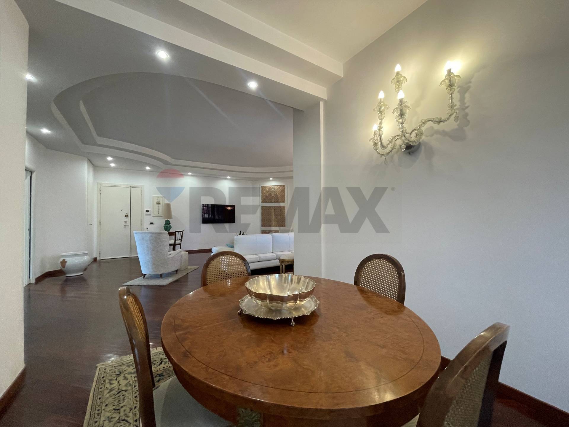 Appartamento in vendita a Bari, Picone