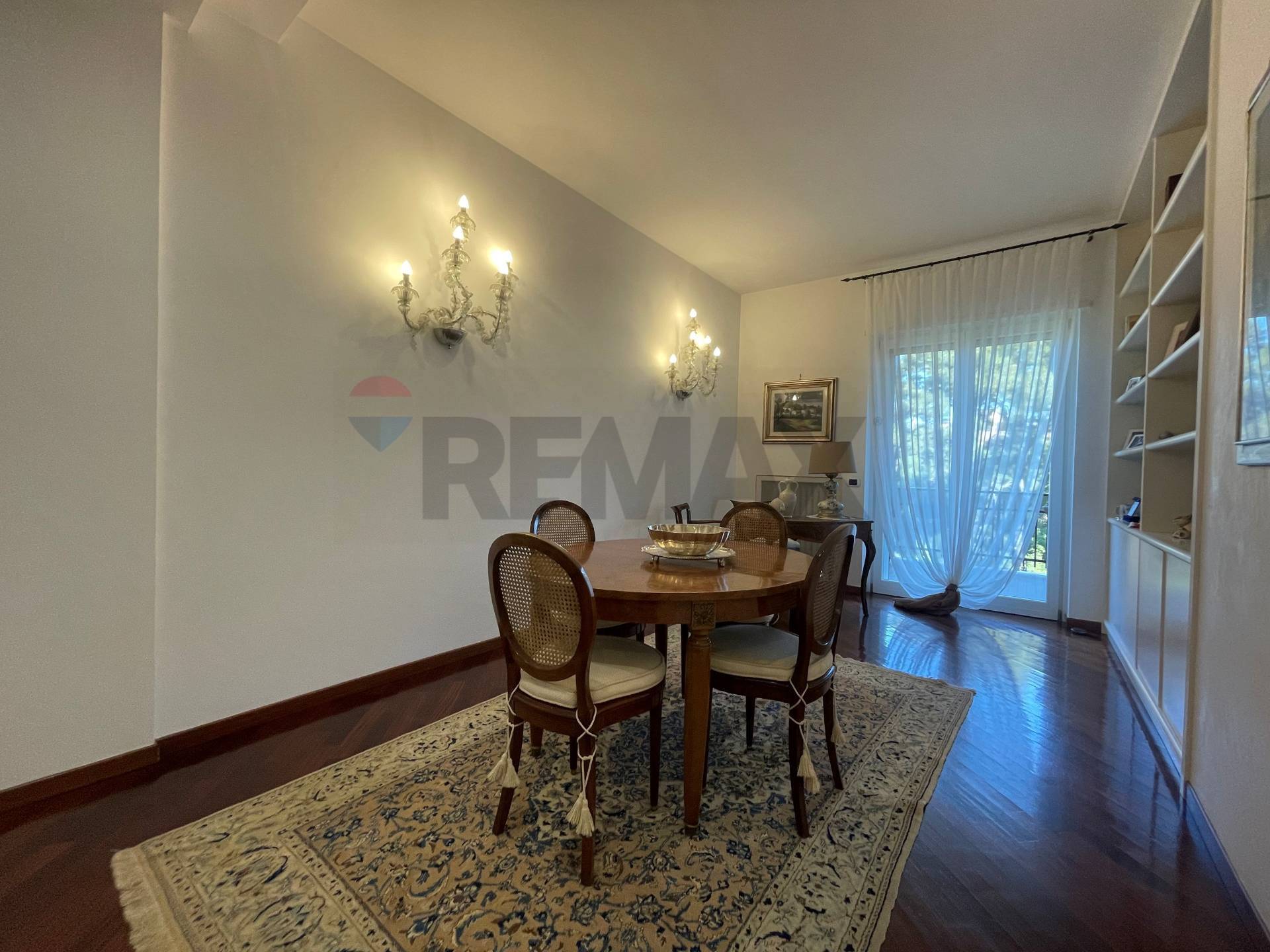 Appartamento in vendita a Bari, Picone