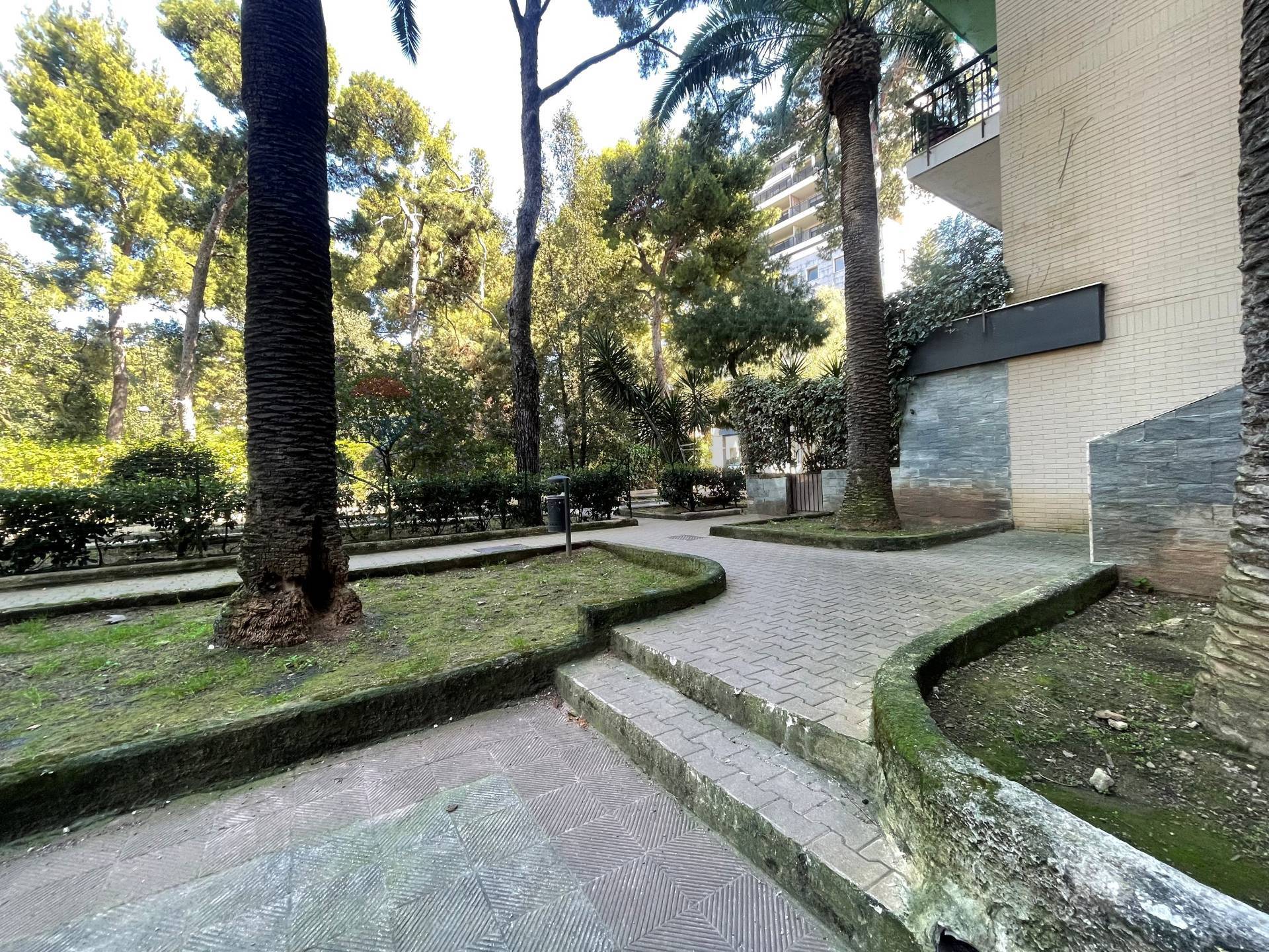 Appartamento in vendita a Bari, Picone