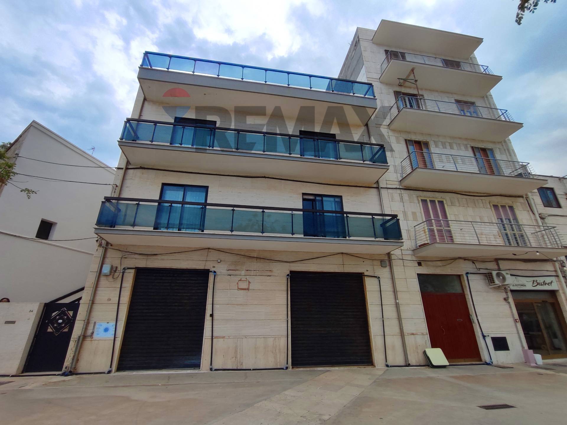 Locale commerciale Mola di Bari