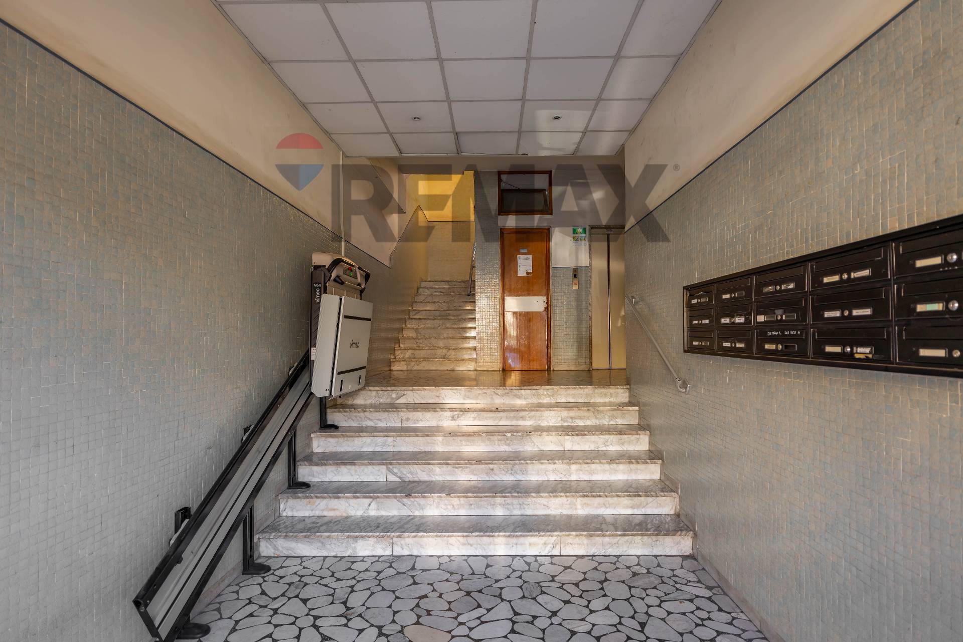 Appartamento in vendita a Bari, Picone