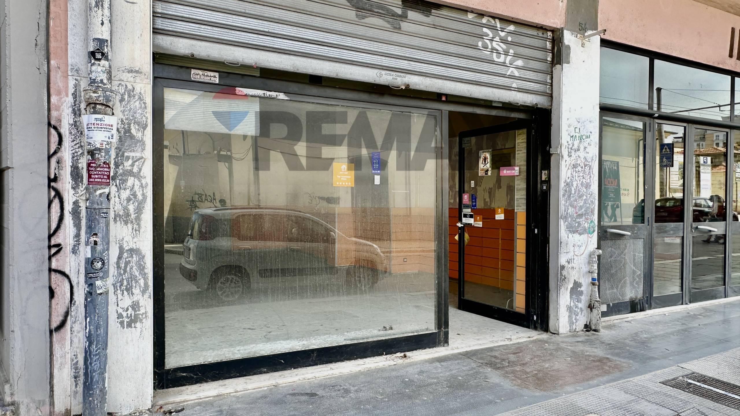Locale commerciale Bari