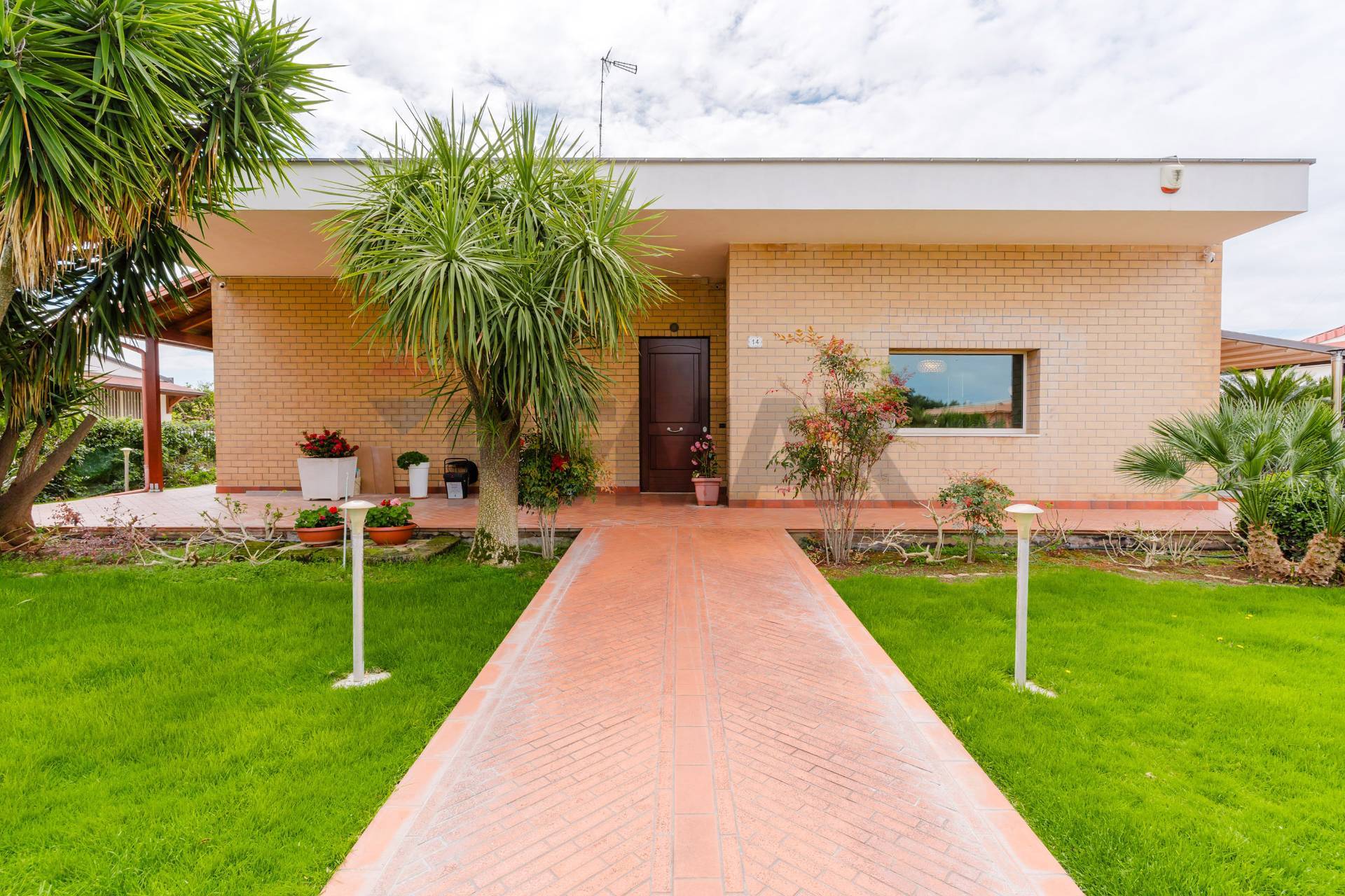 Villa bifamiliare Modugno