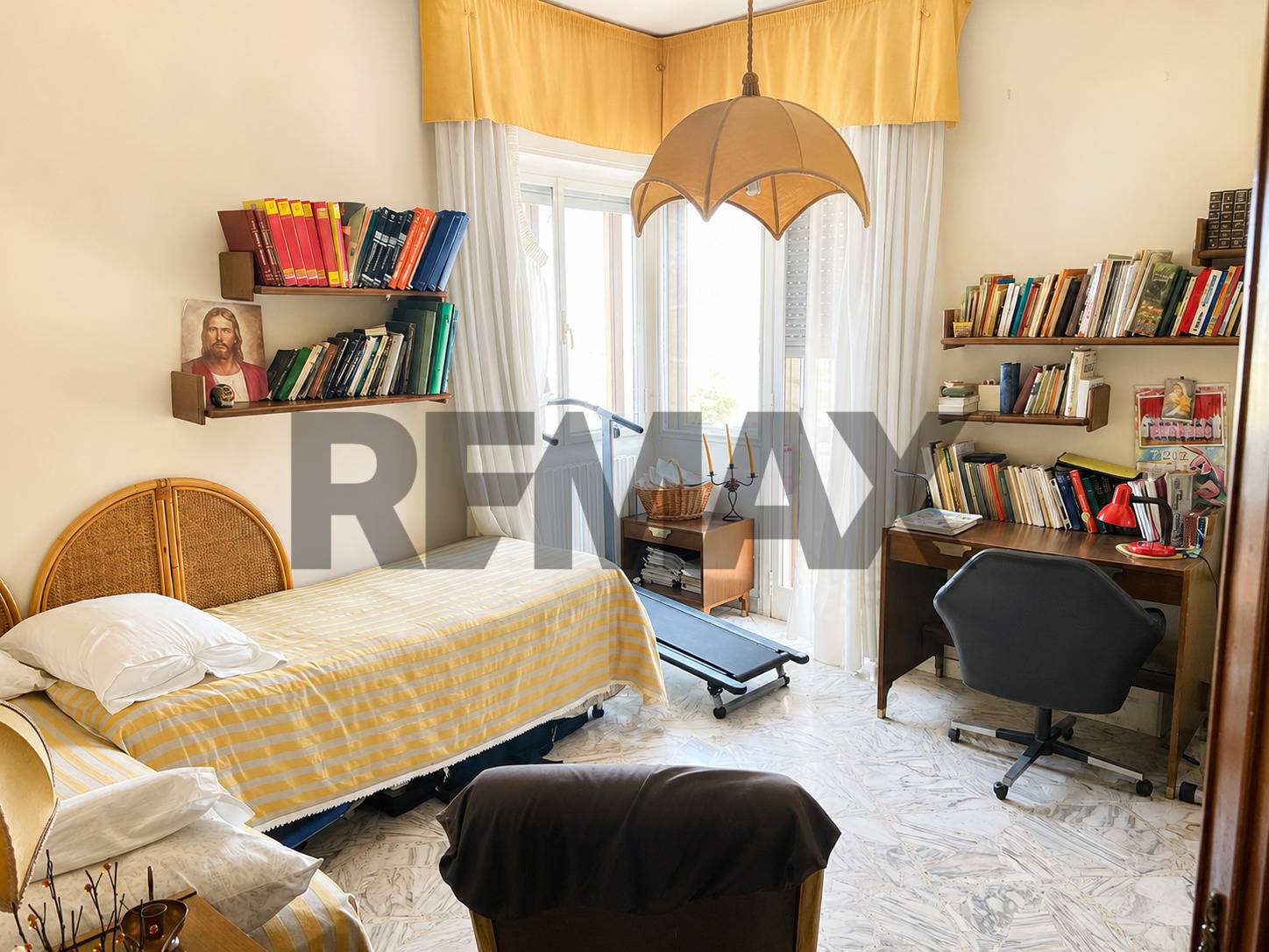 Appartamento in vendita a Bari, Picone