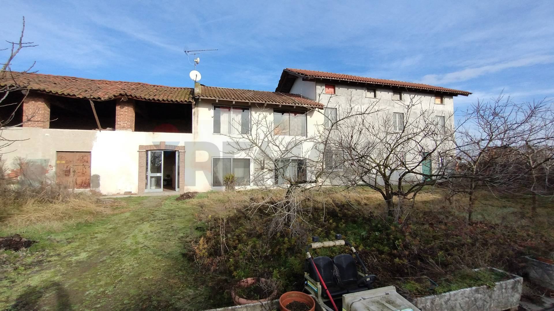 Rustico/Casale in vendita a Arborio - foto 1
