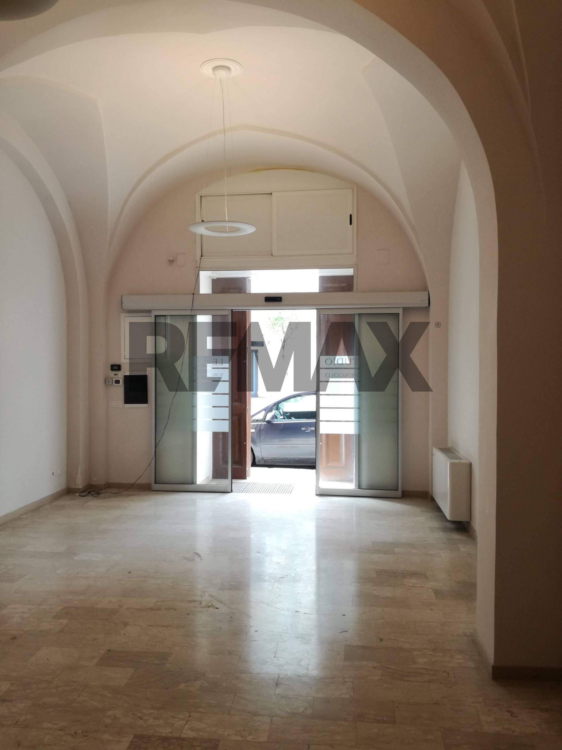 Locale commerciale Noicattaro