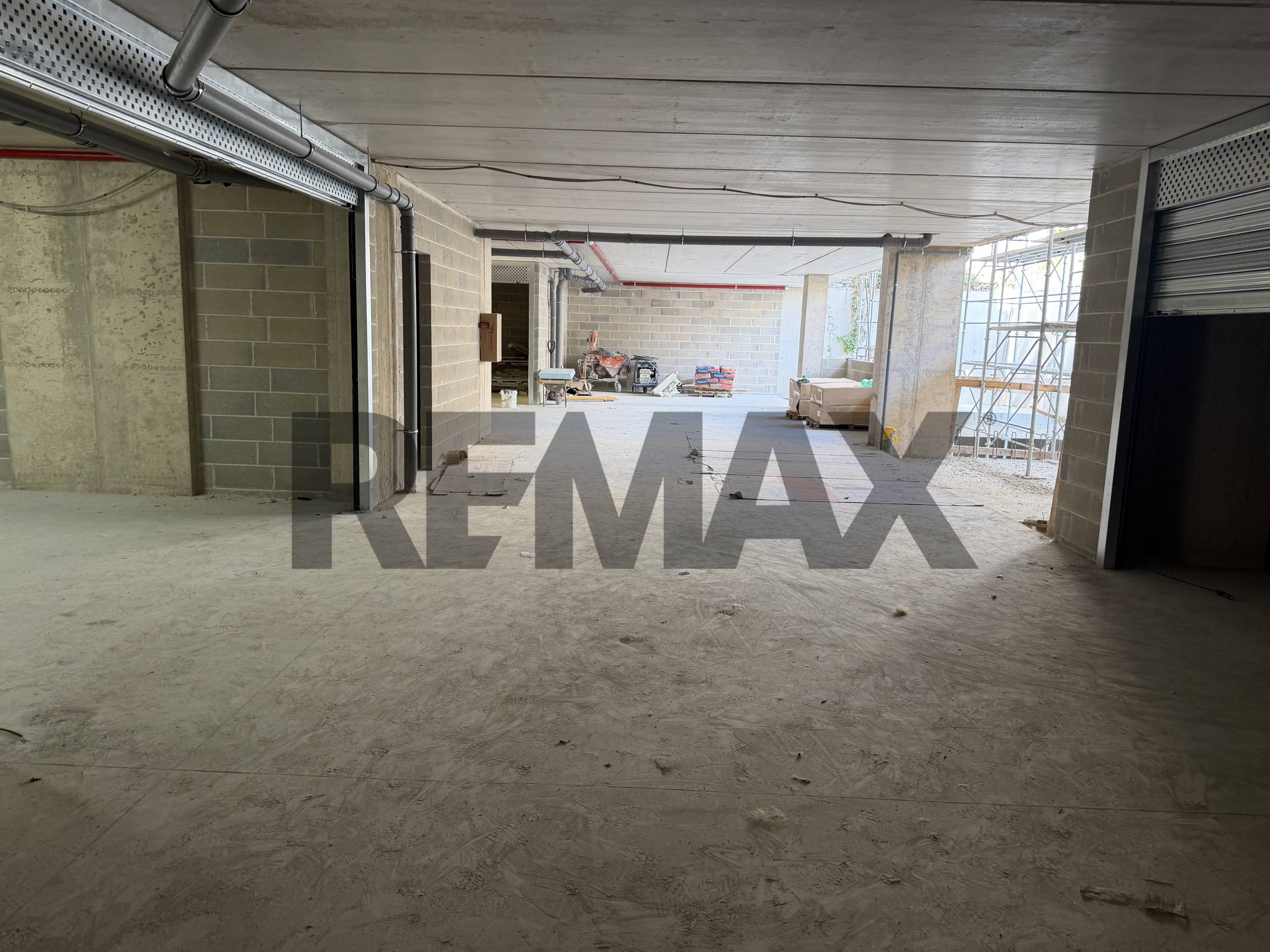 Box/Garage Bari