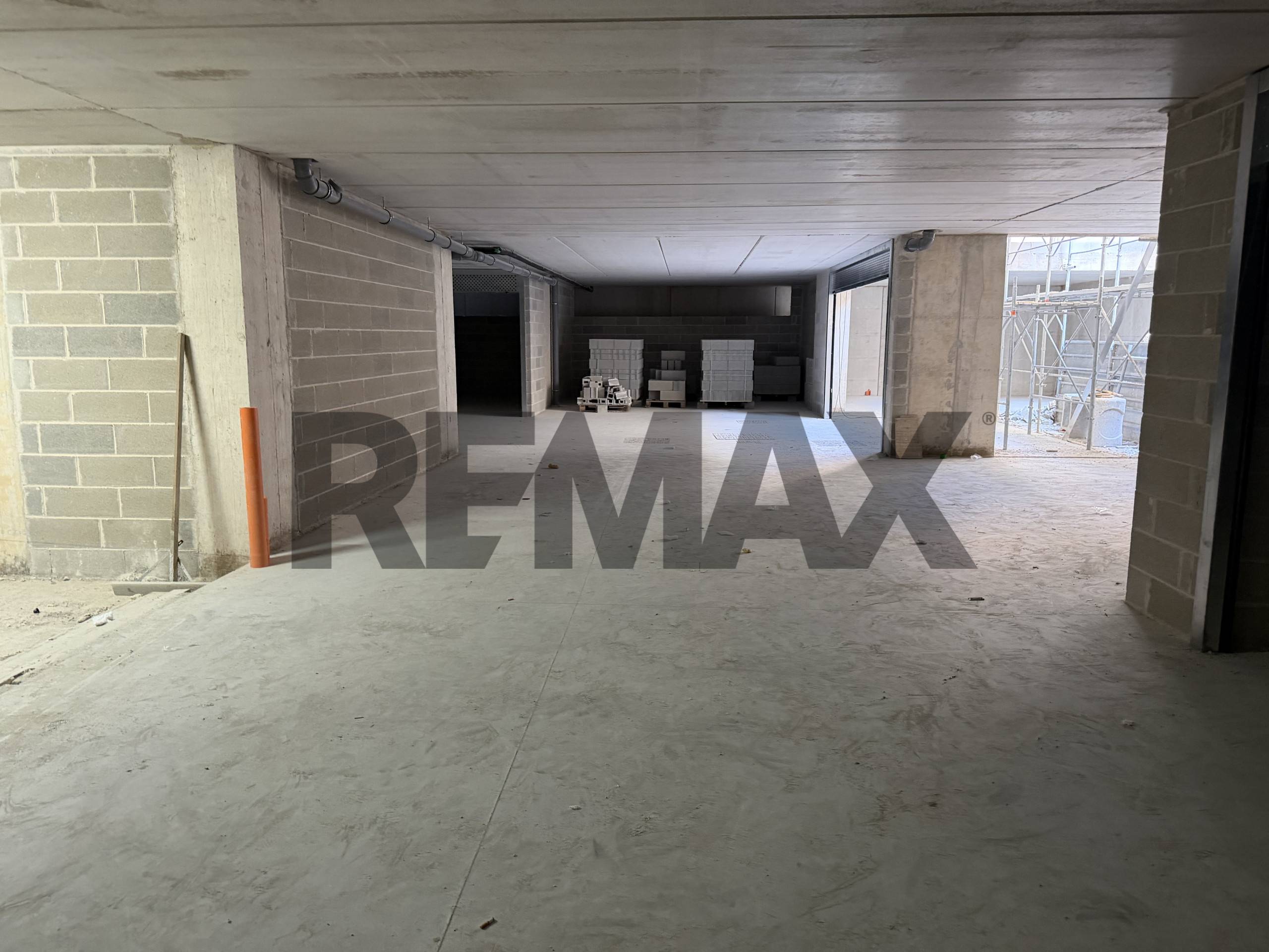 Box/Garage Bari