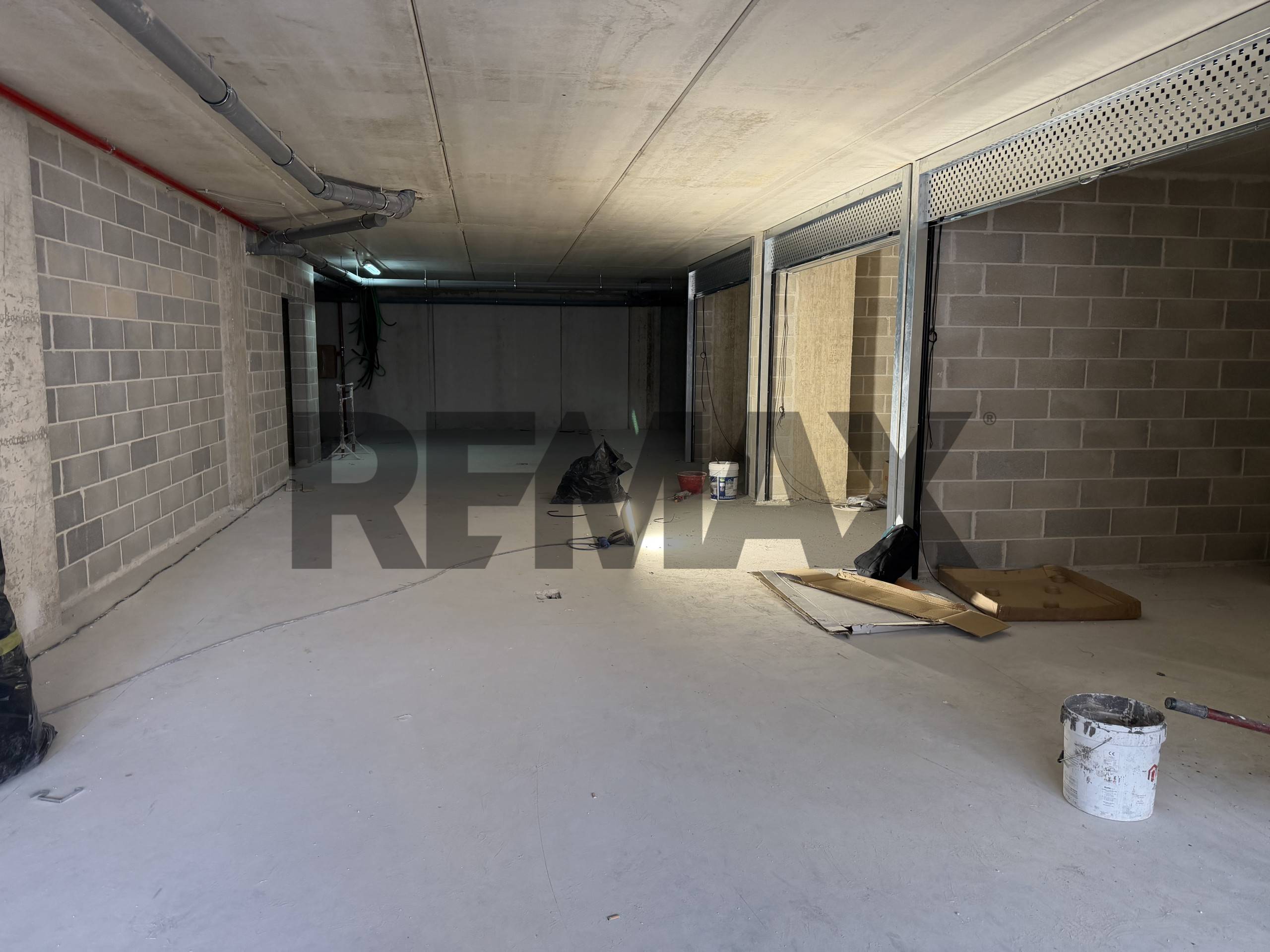 Box/Garage Bari