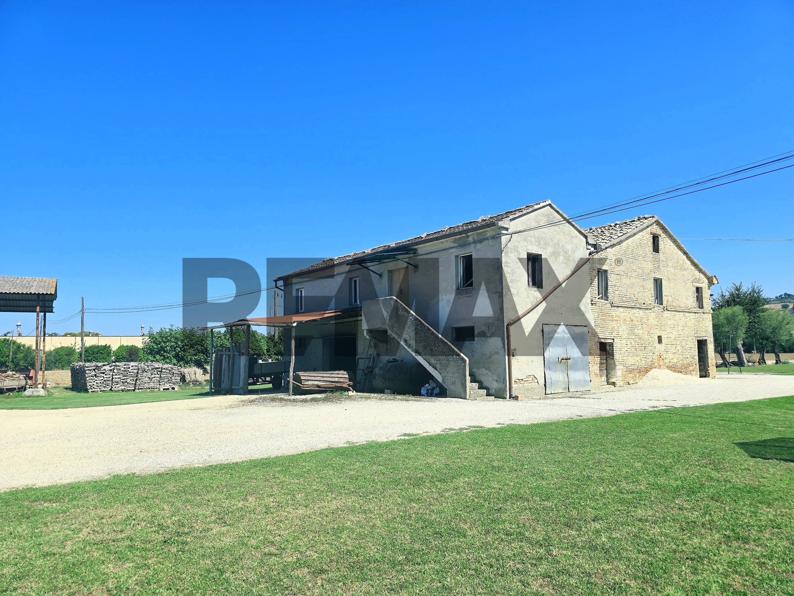 Rustico/Casale in vendita a Recanati - foto 8
