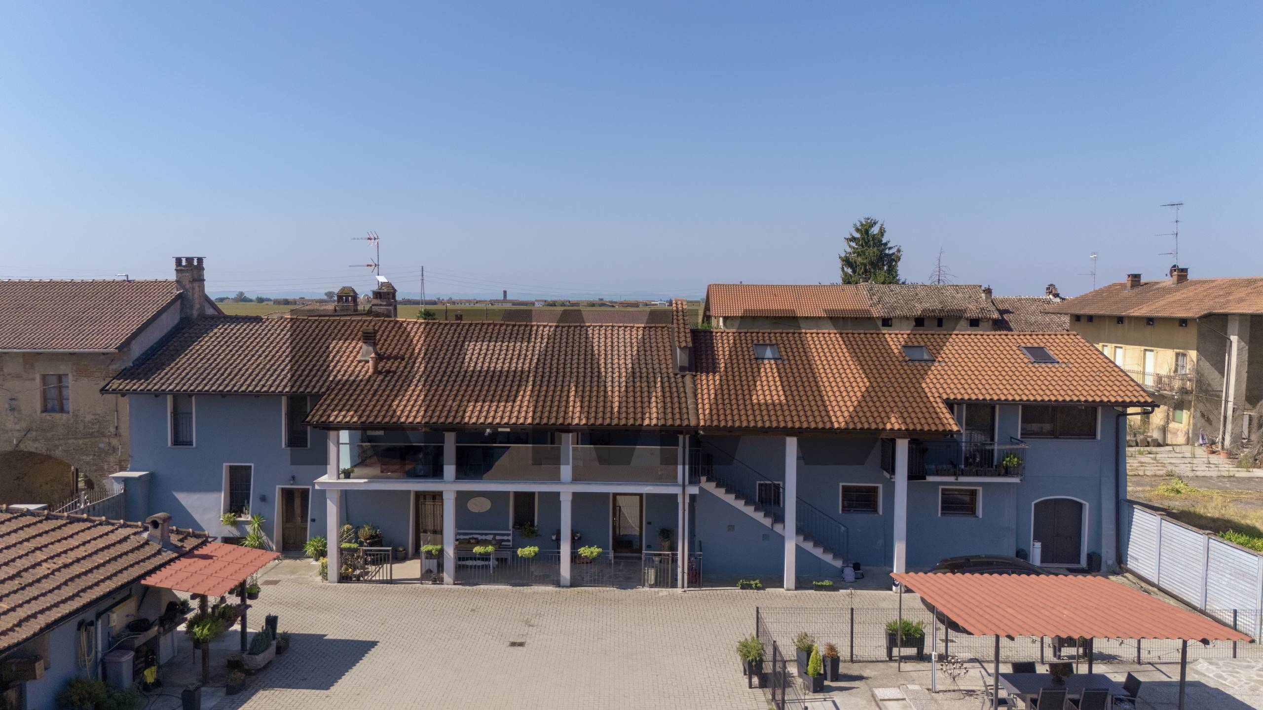 Rustico/Casale in vendita a Tronzano Verce... - foto 4