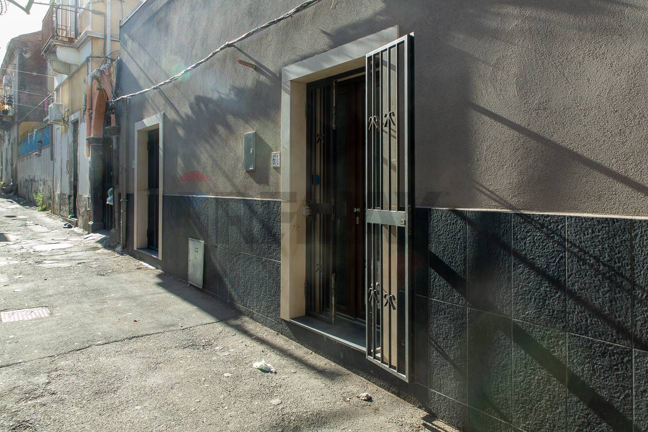Appartamento in vendita a Catania, Centro storico, porto - foto 3