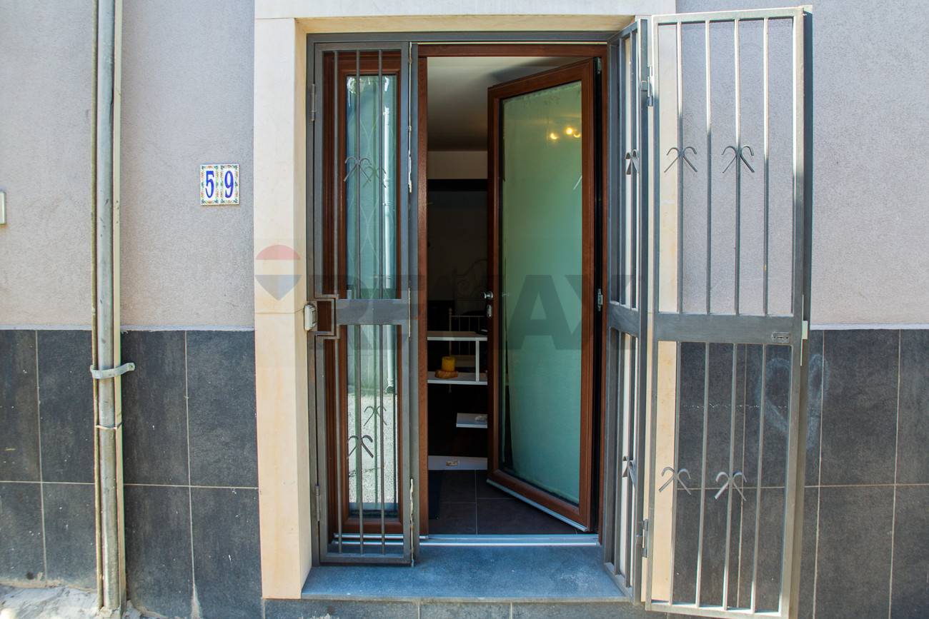 Appartamento in vendita a Catania, Centro storico, porto - foto 3